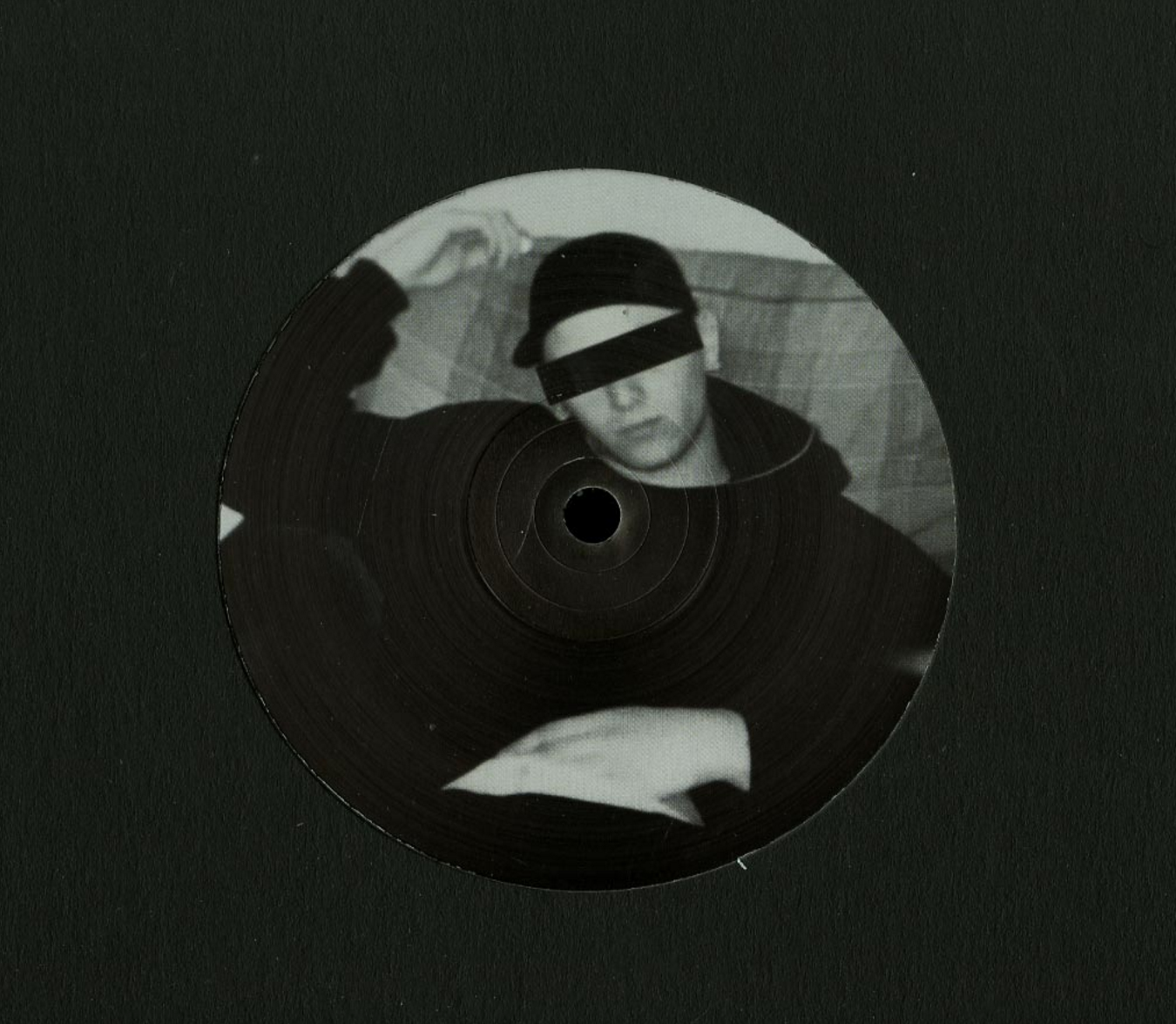 Raw Twisted House Tracks From Shamos