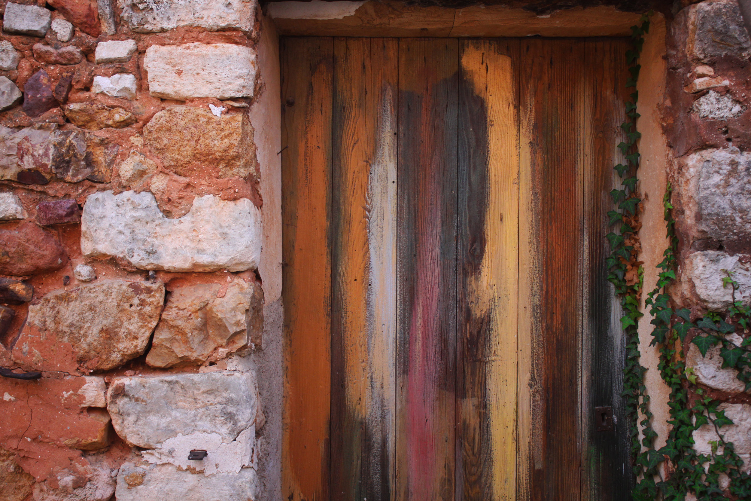 Rousillon Colorful Door 2.jpg