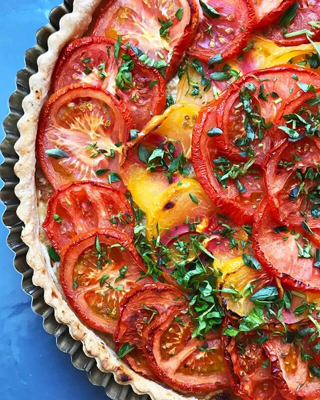 New recipe up on the blog - tomato tart! The perfect dish to kick off the beginning of summer, with fresh and in season ingredients. As always, the link to this recipe is in our bio. We hope you enjoy 🍅

Thank you to our friend Nathalie for the insp