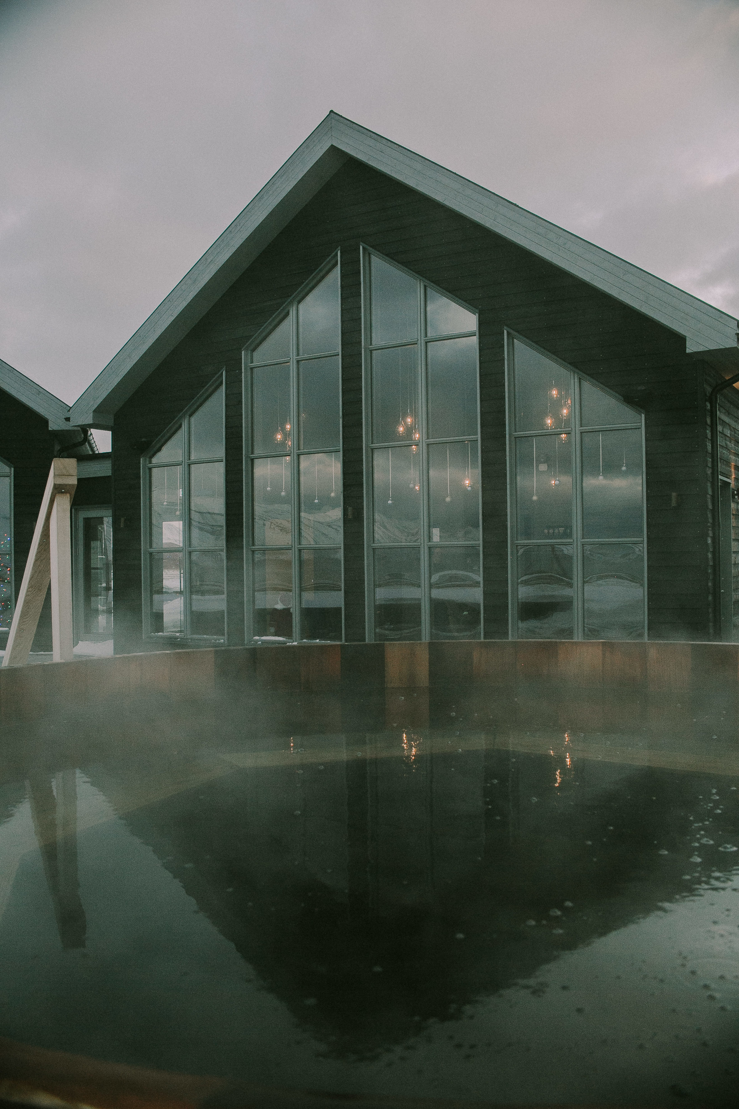 Iceland beerspa, iceland elopement photographer