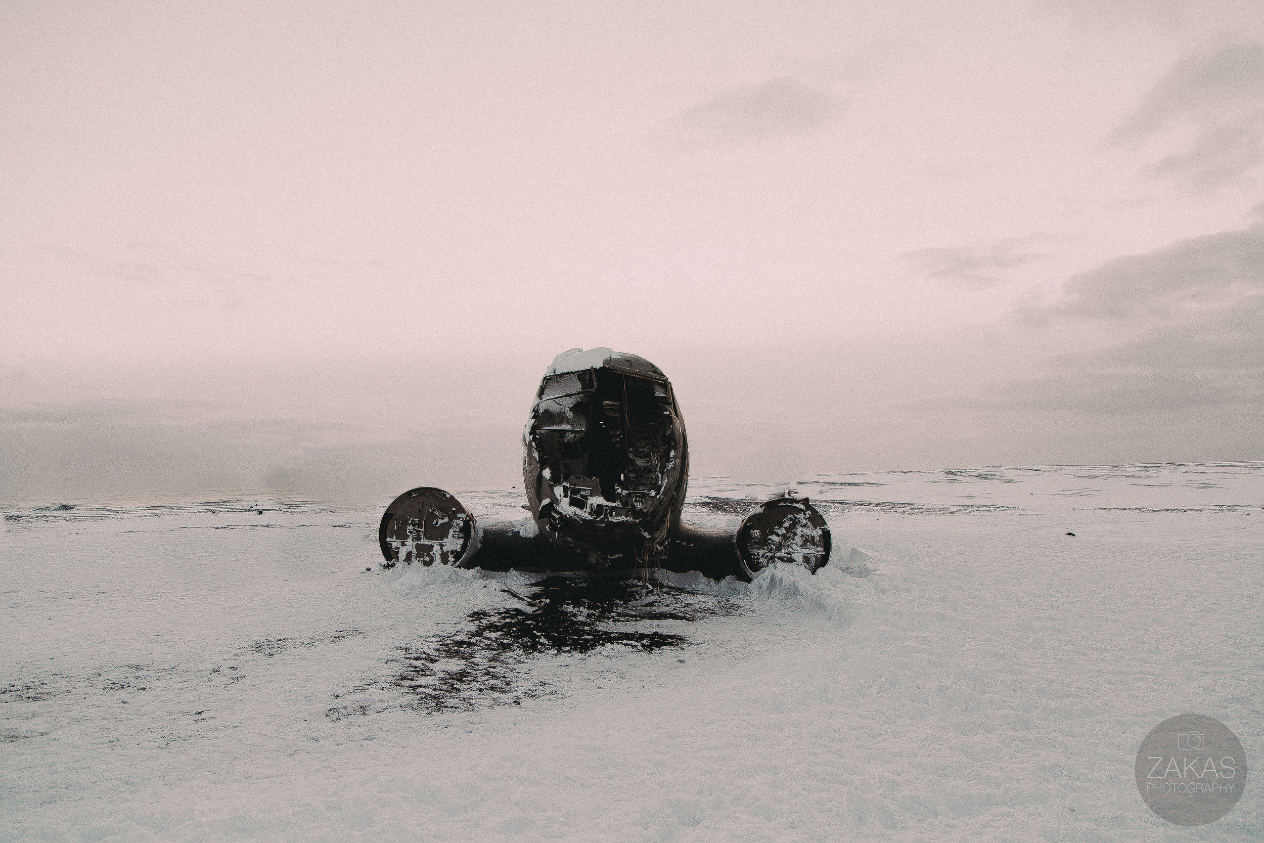 Secret Iceland Proposal at Sólheimasandur Plane Wreck- Iceland Wedding Photographer | Zakas Photography