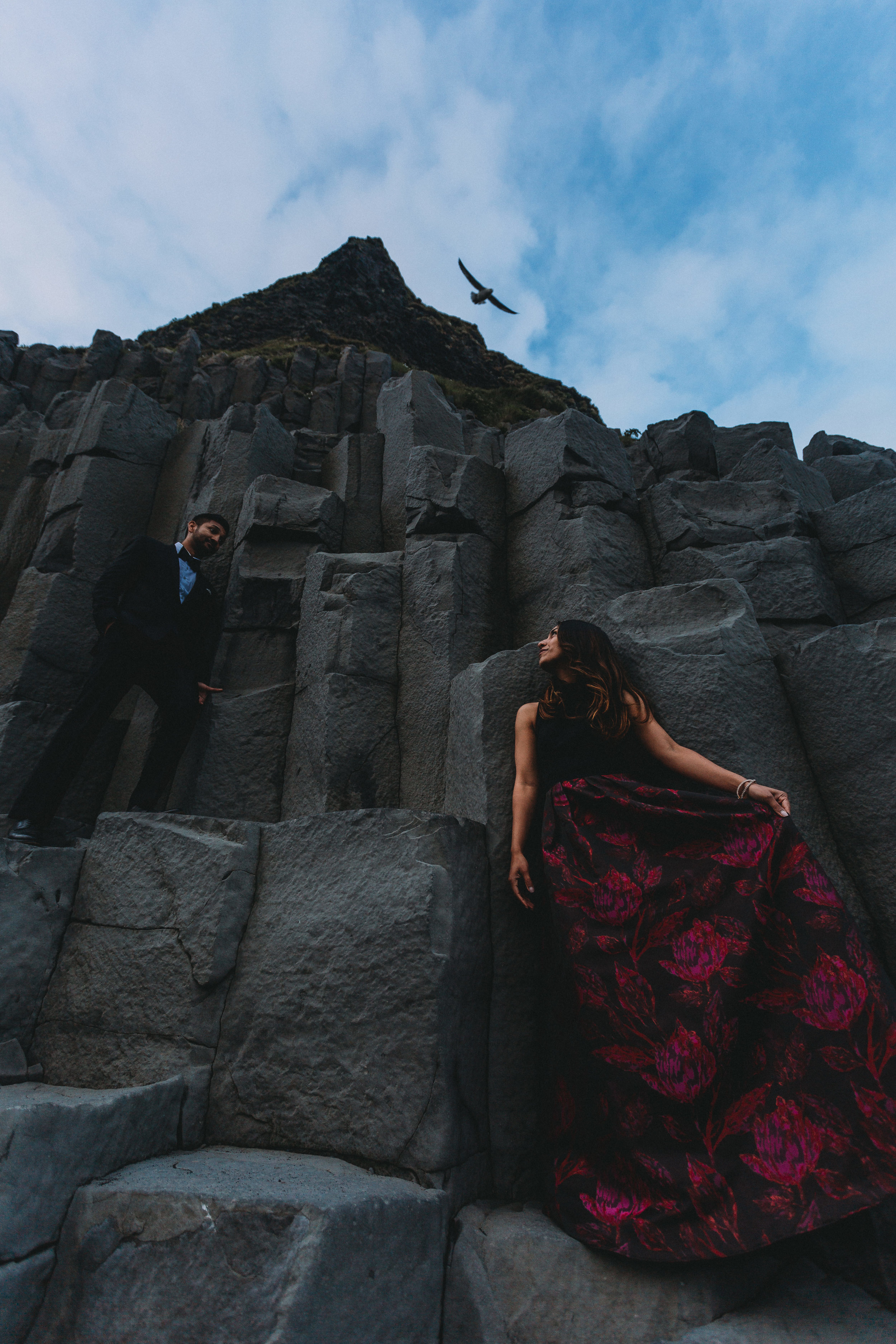 Iceland elopement photographer | Iceland south coast engagement photos | Iceland black sand beach wedding pictures