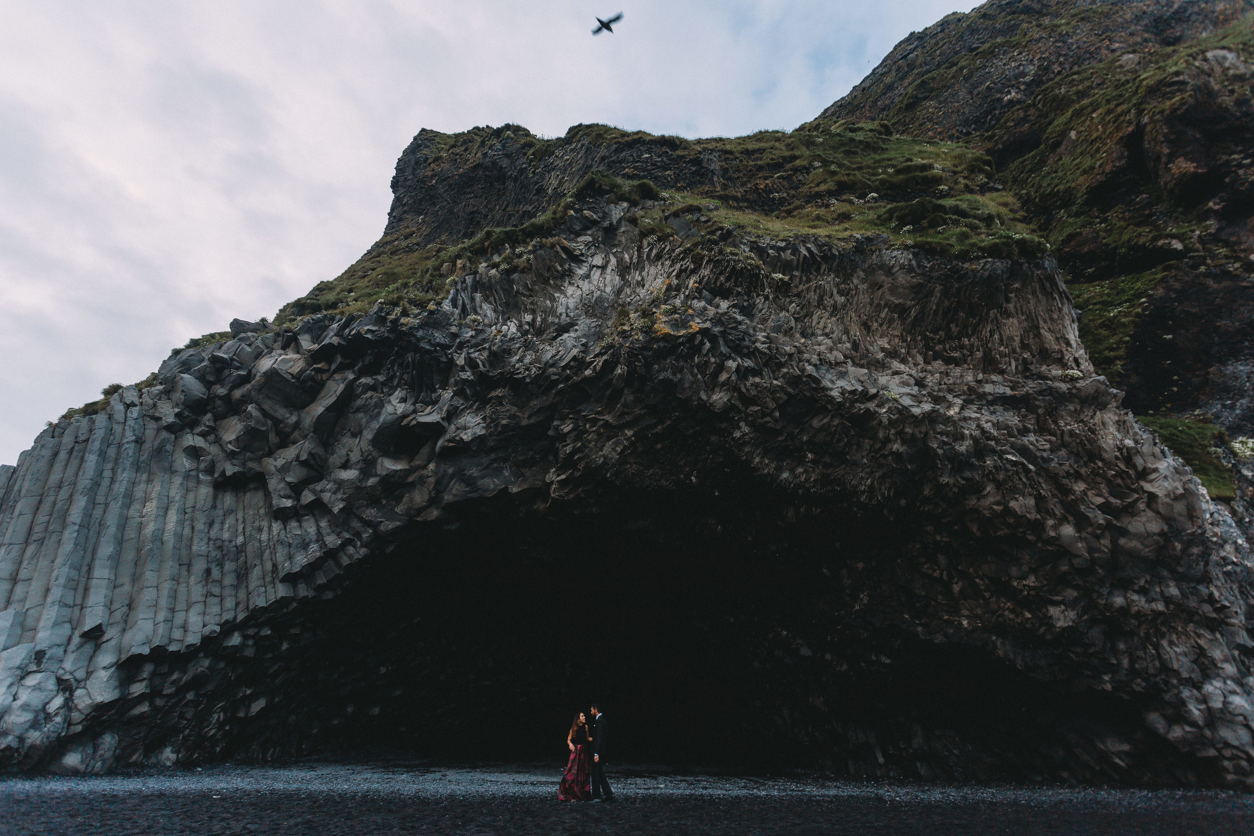 Iceland elopement photographer | Iceland south coast engagement photos | Iceland black sand beach wedding pictures