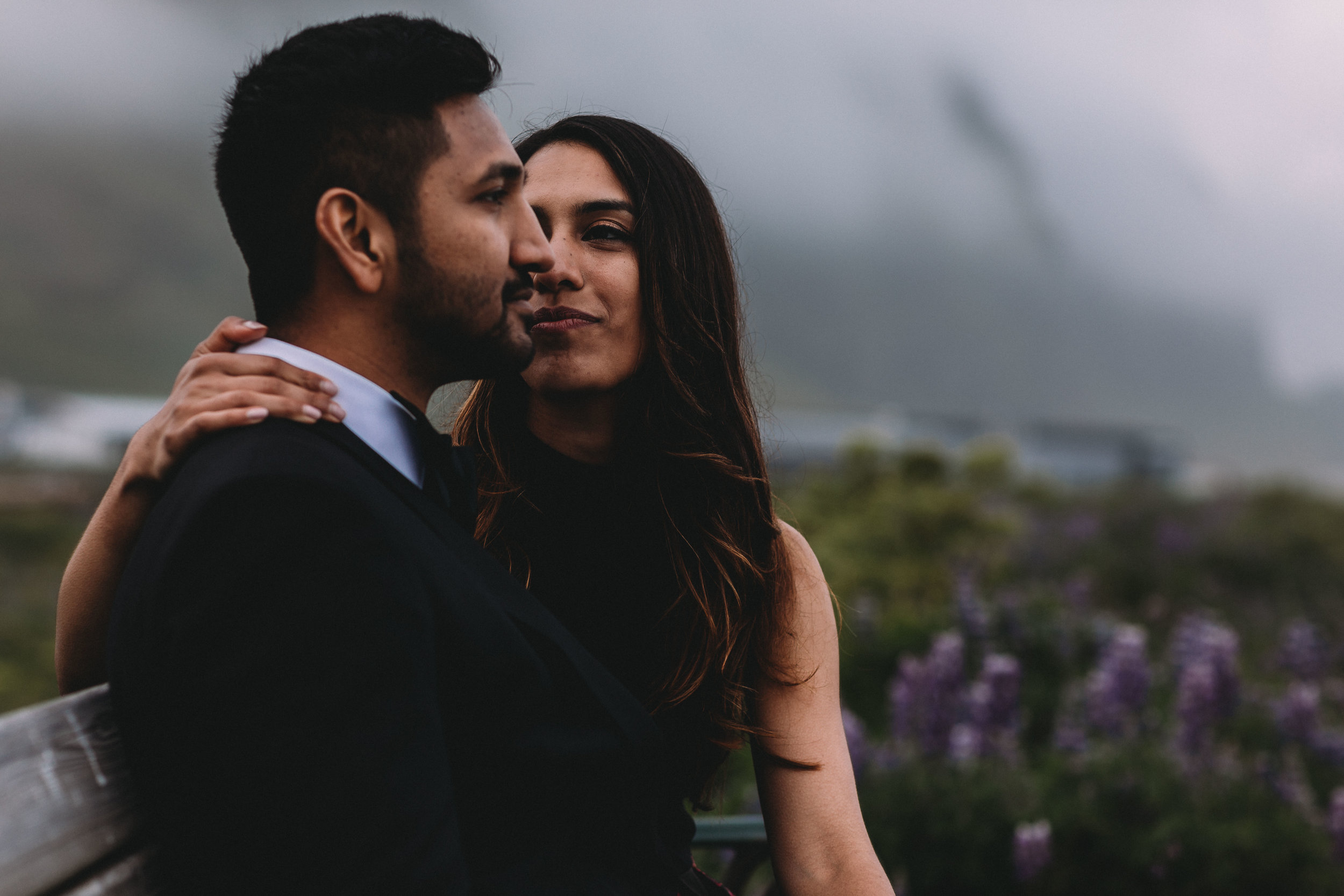 Iceland elopement photographer | Iceland south coast engagement photos | Iceland Skogafoss wedding pictures