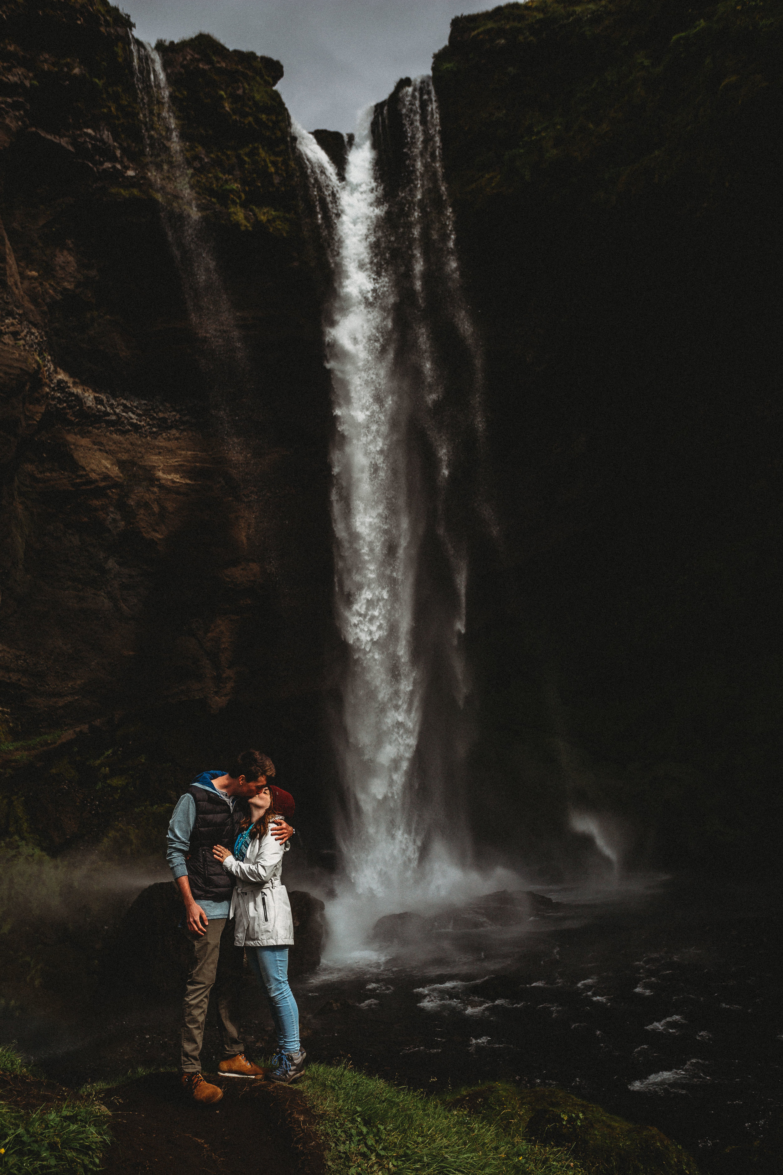 Iceland elopement photographer