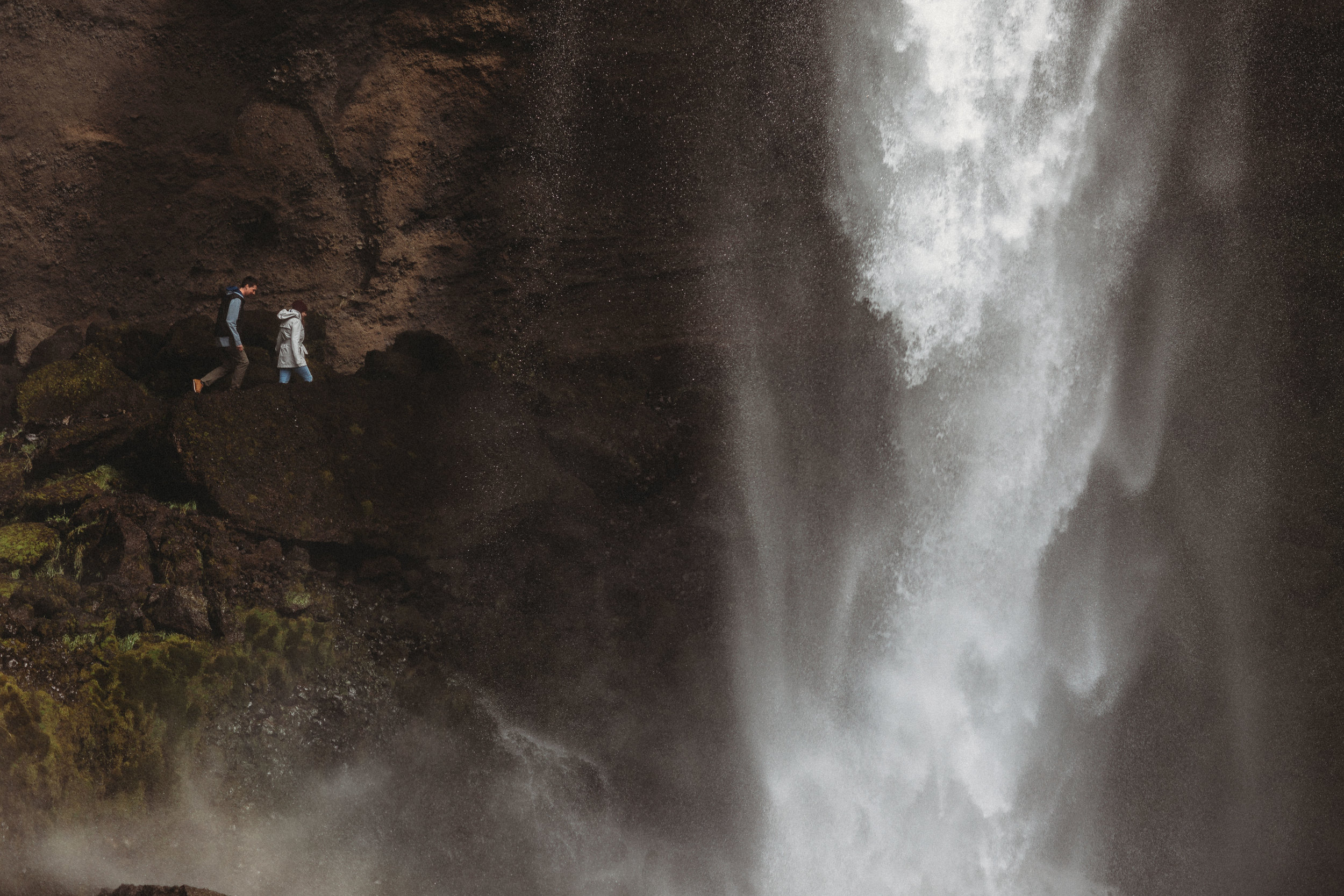 Iceland elopement photographer