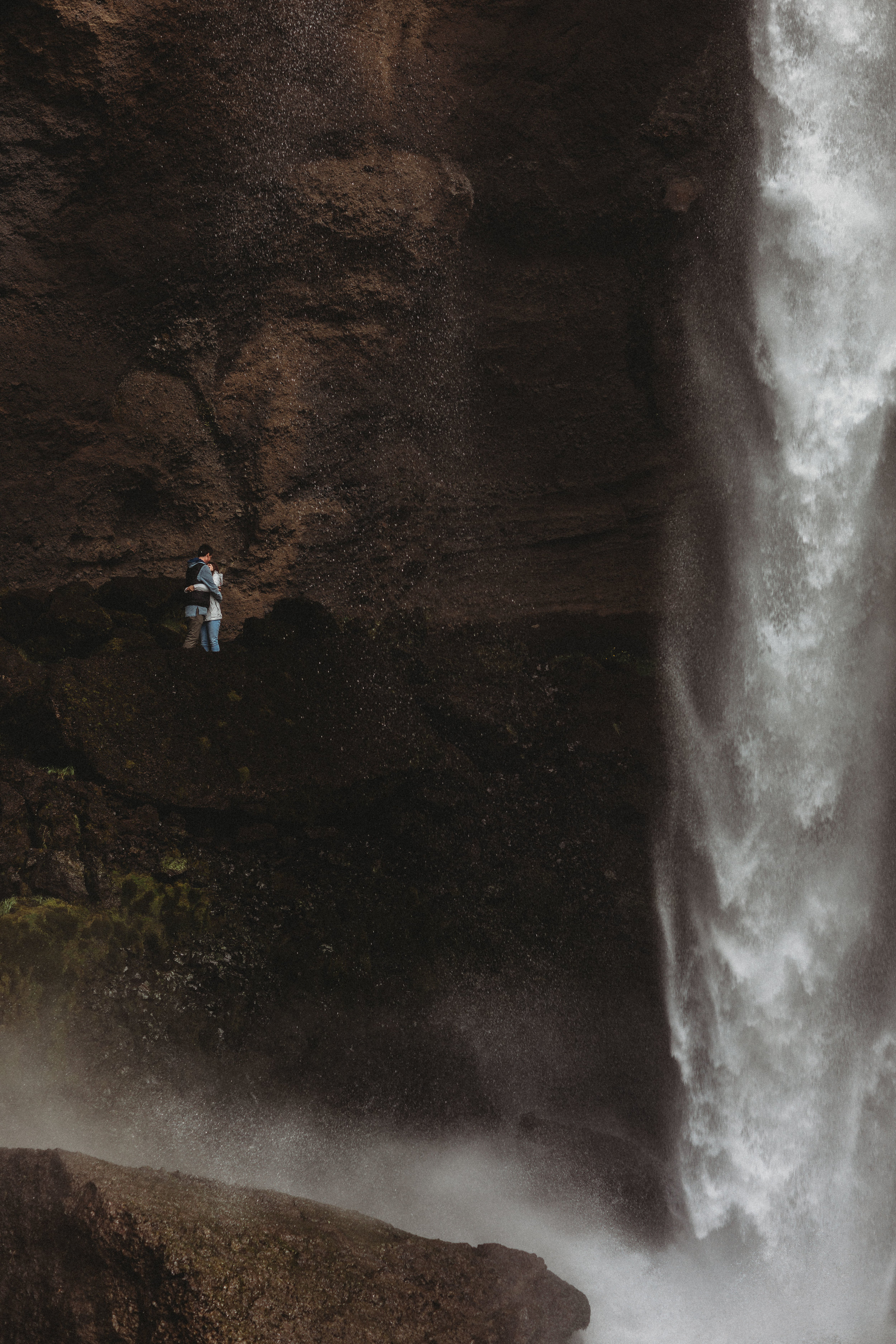 Iceland elopement photographer