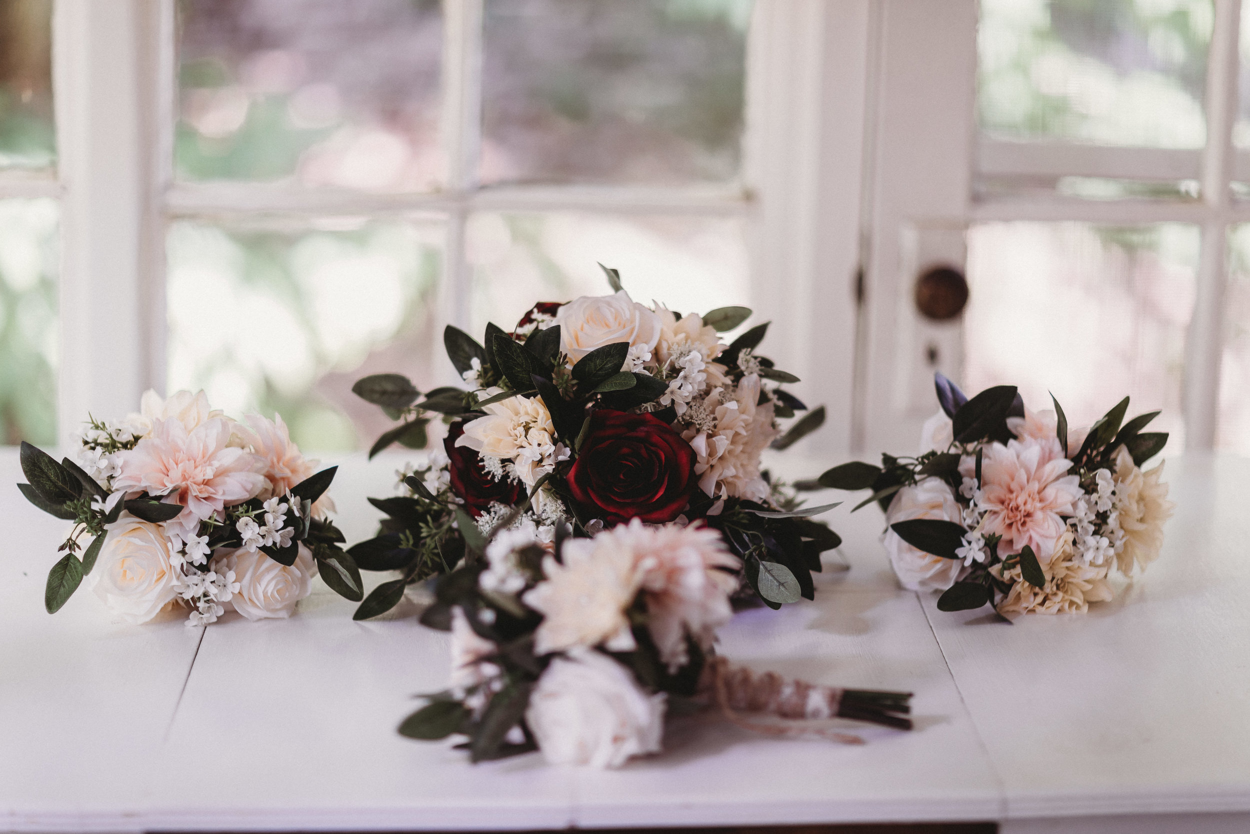 catskills wedding photographer- full moon resort