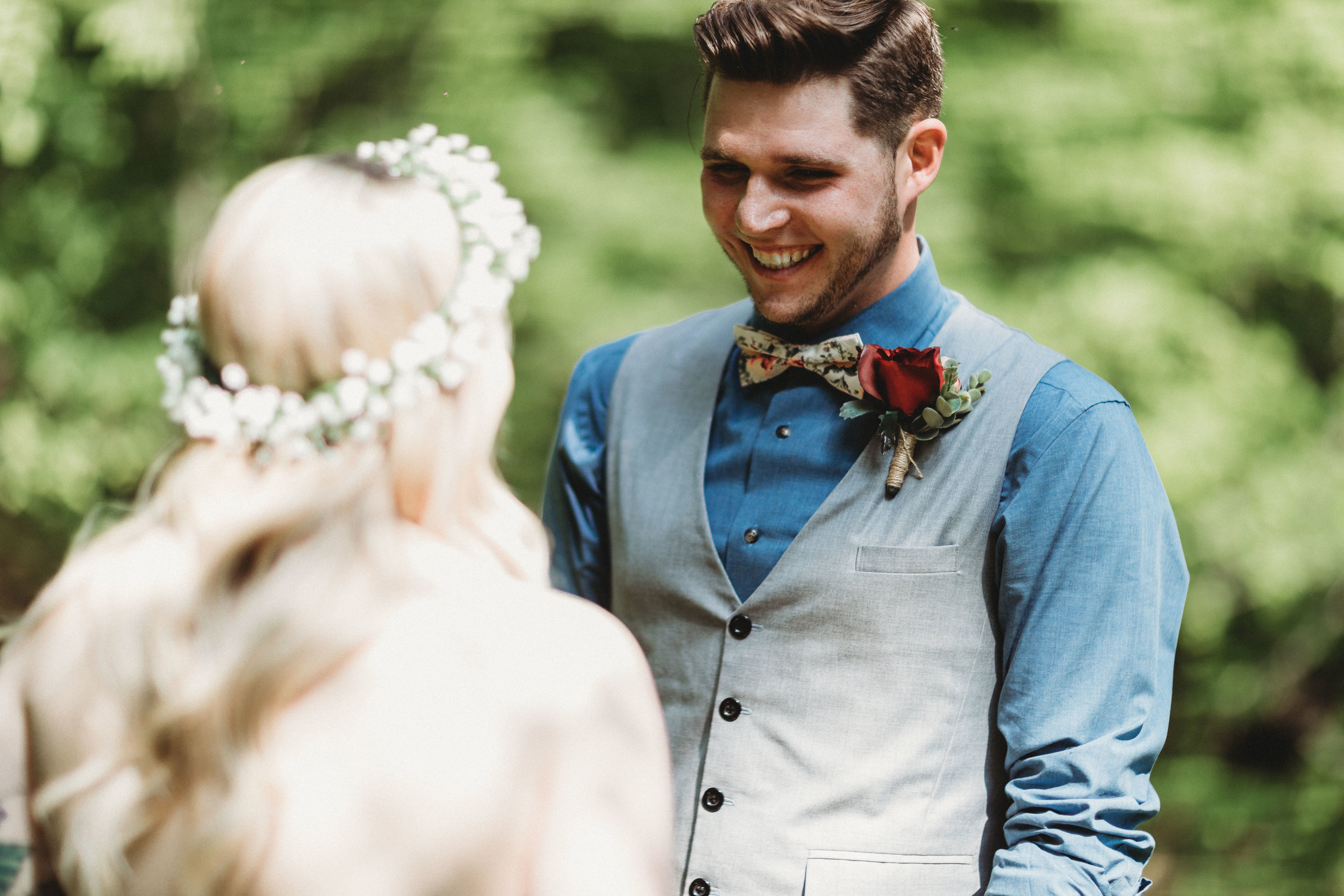 catskills wedding photographer- full moon resort