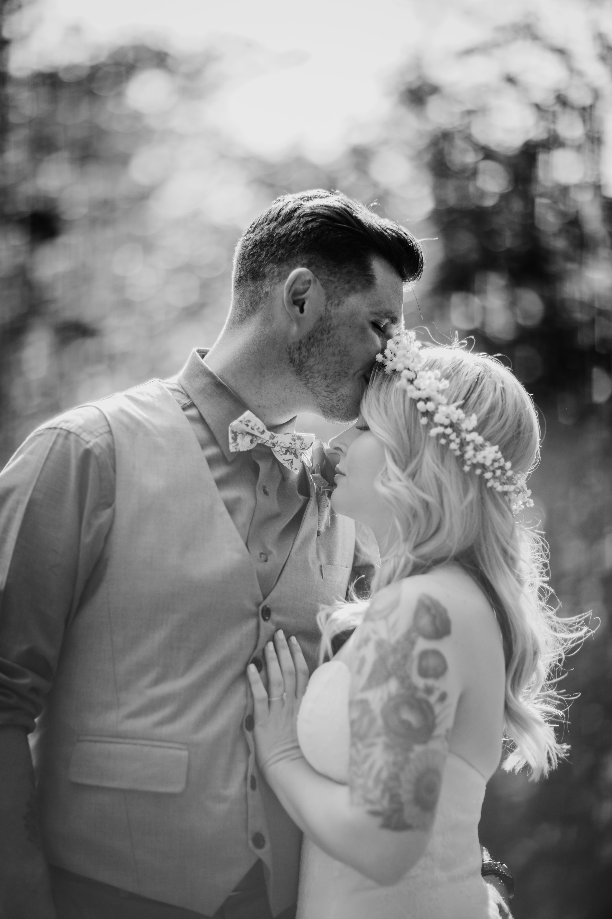 catskills wedding photographer- full moon resort