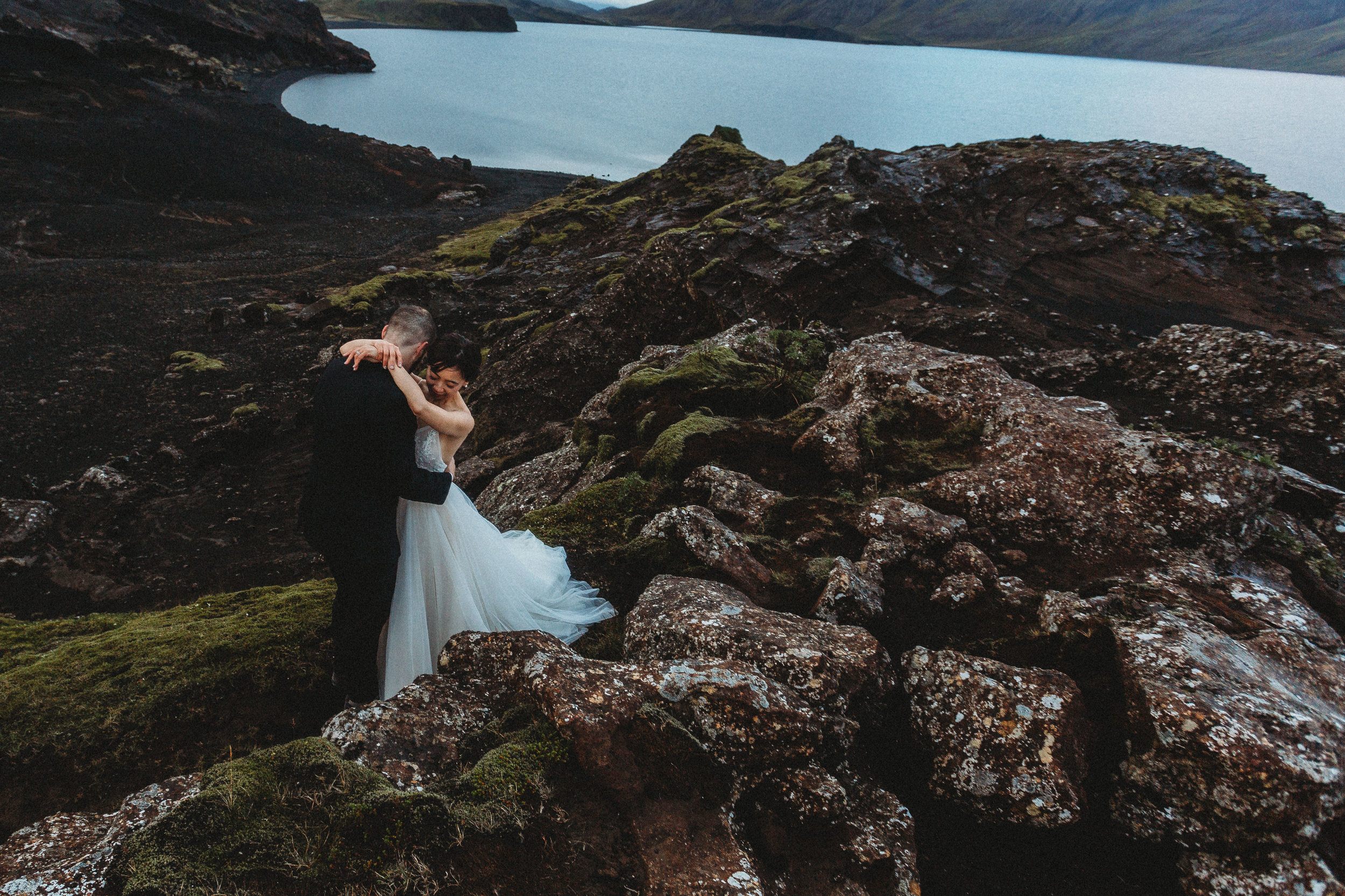 Best Iceland elopement photographer | Iceland wedding pictures