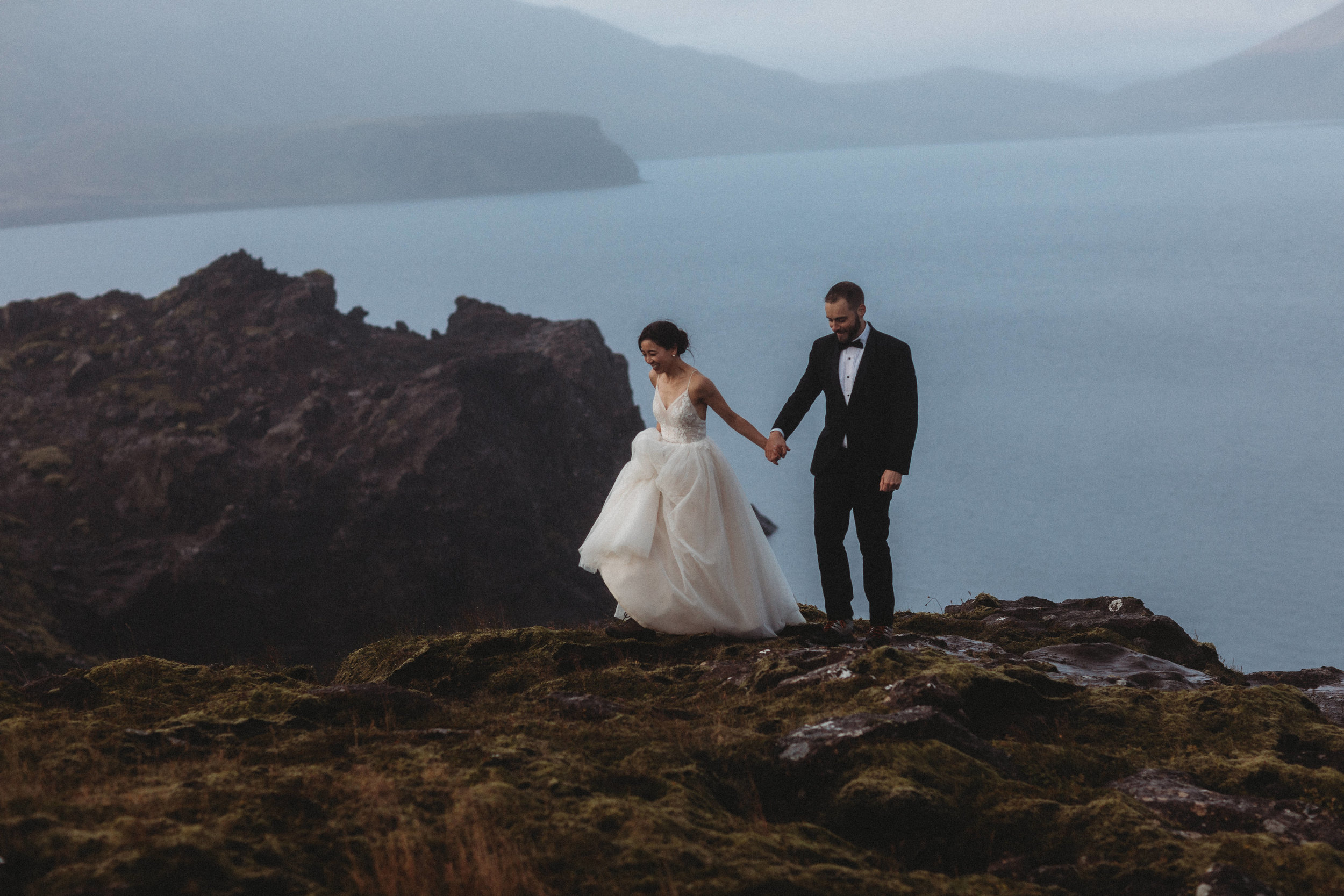 Best Iceland elopement photographer | Iceland wedding pictures