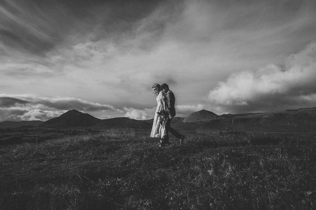 iceland-elopement-photos