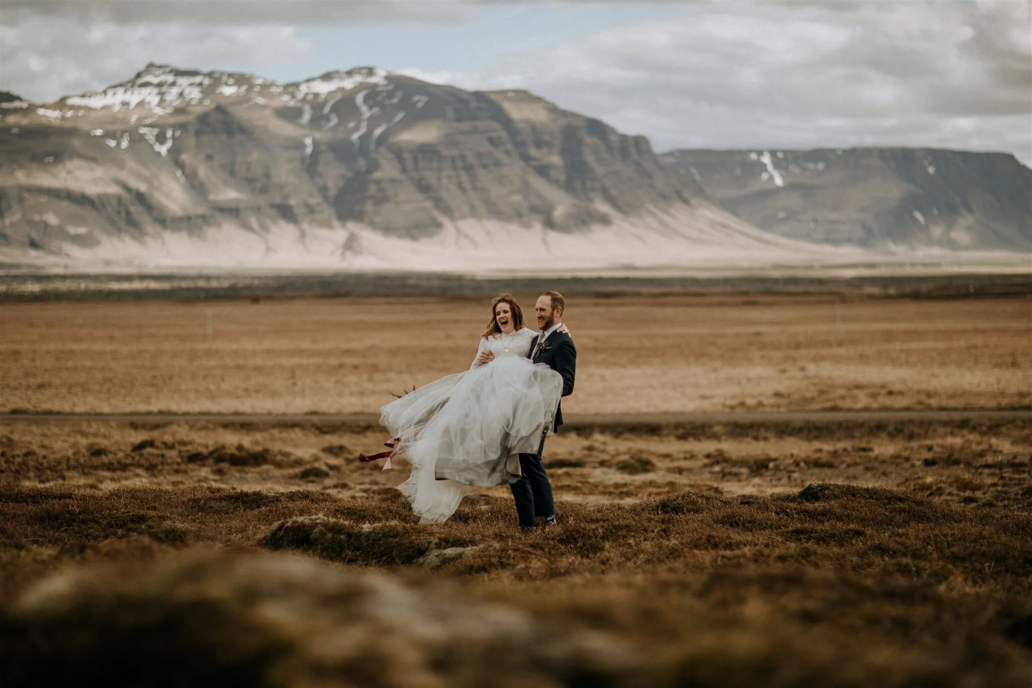 4 Ways To Celebrate After Your Adventure Elopement With Your Family | Elopement Photographer & Planner