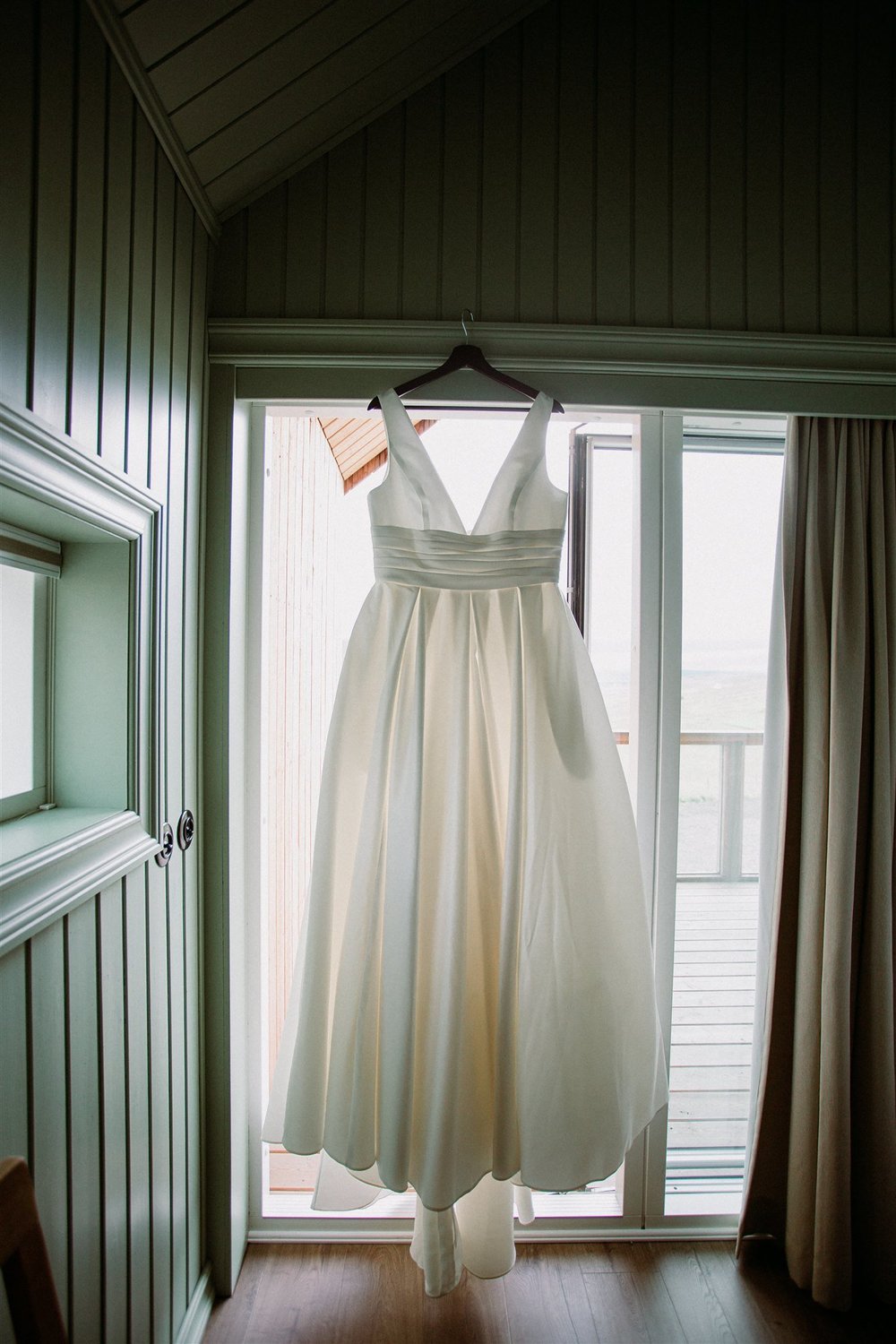 Elopement wedding dress.jpg