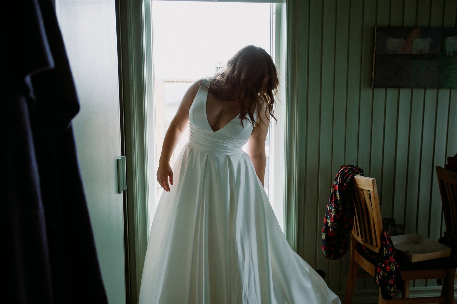 Getting the dress just right fro your Icelan elopement.jpg