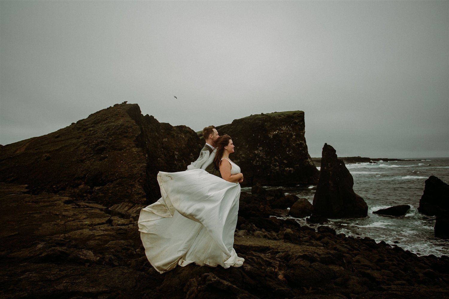 Coastal wedding photography in Iceland.jpg