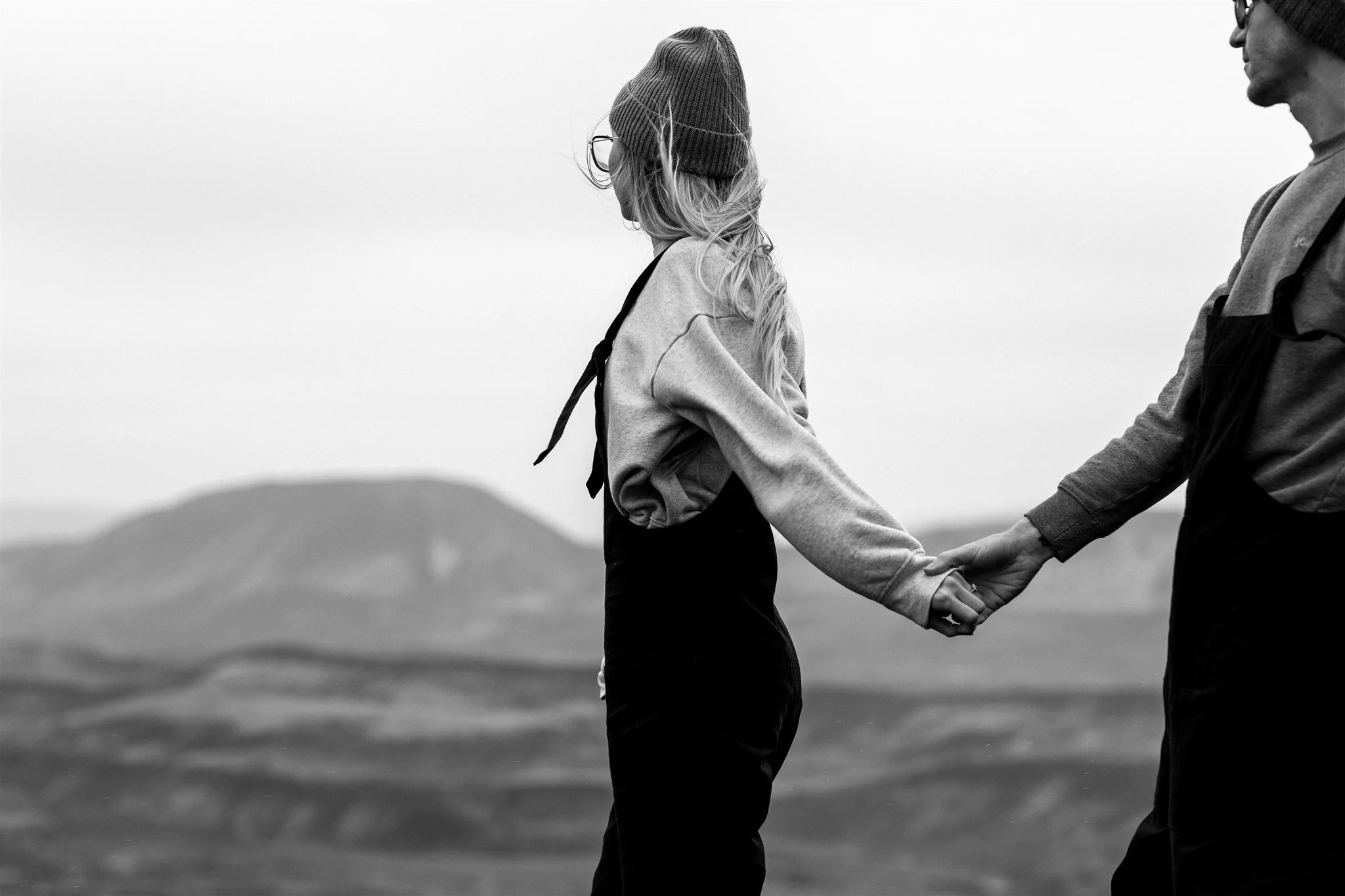 Iceland engagement photographer