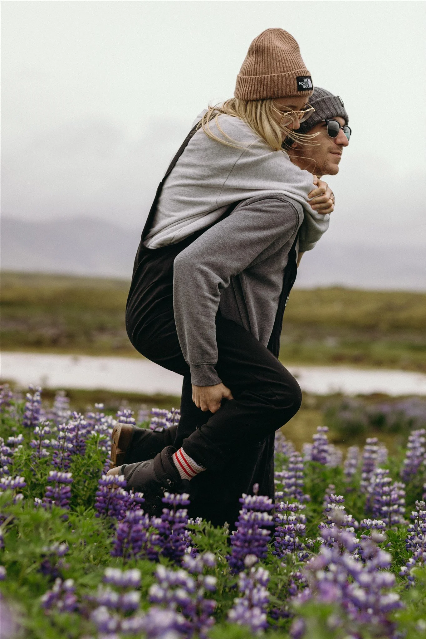 Iceland engagement photographer