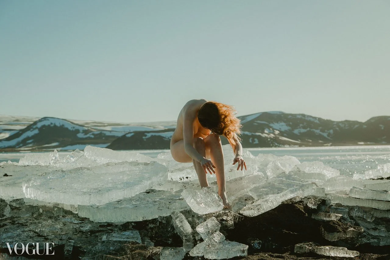 local Iceland elopement photographer &amp; planner