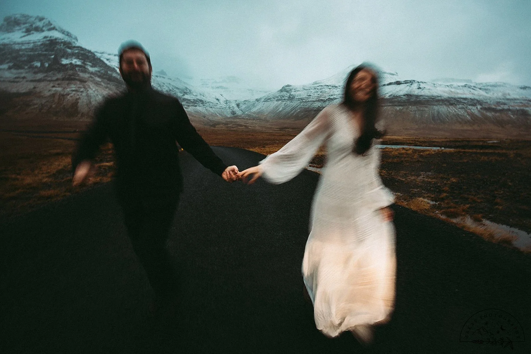 local Iceland elopement photographer &amp; planner
