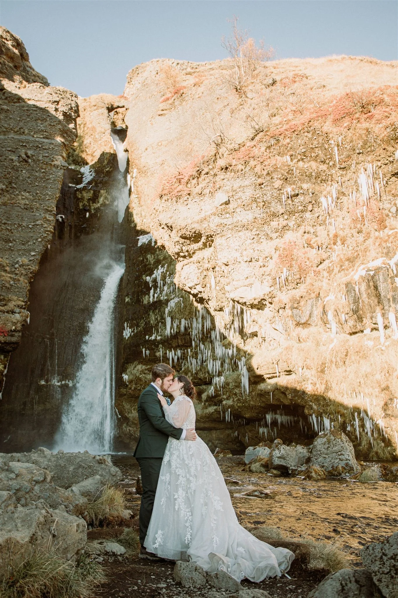 10.12.24-SKYE_AUSTIN-ELOPEMENT-FINAL-601_websize.jpg (Copy) (Copy)