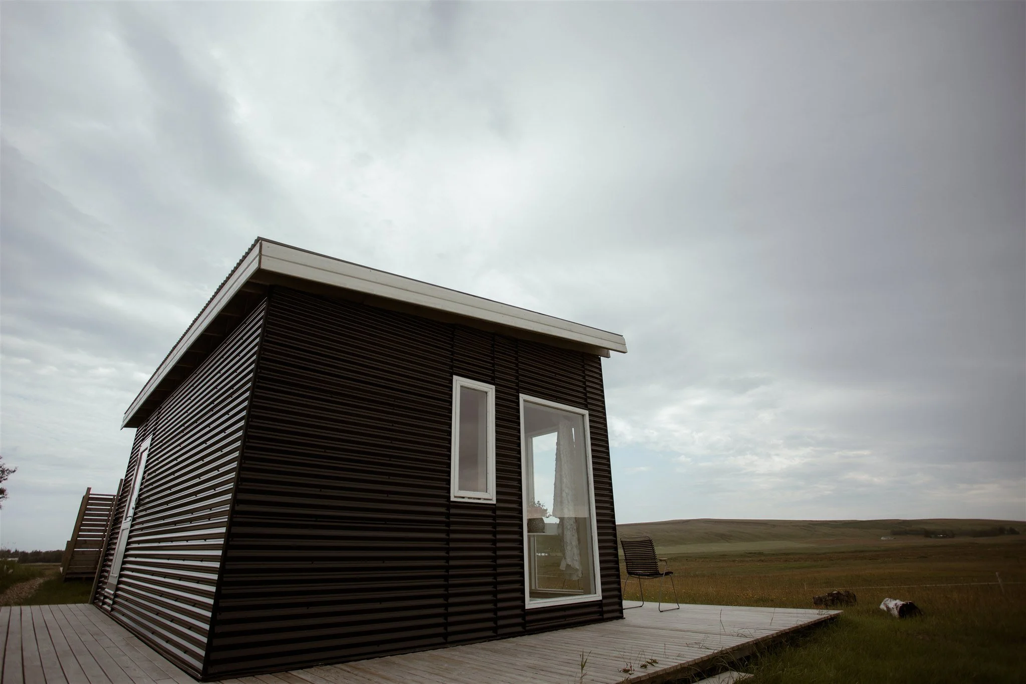 A Private Iceland Highland Summer Elopement in a 4x4 Mountain Truck