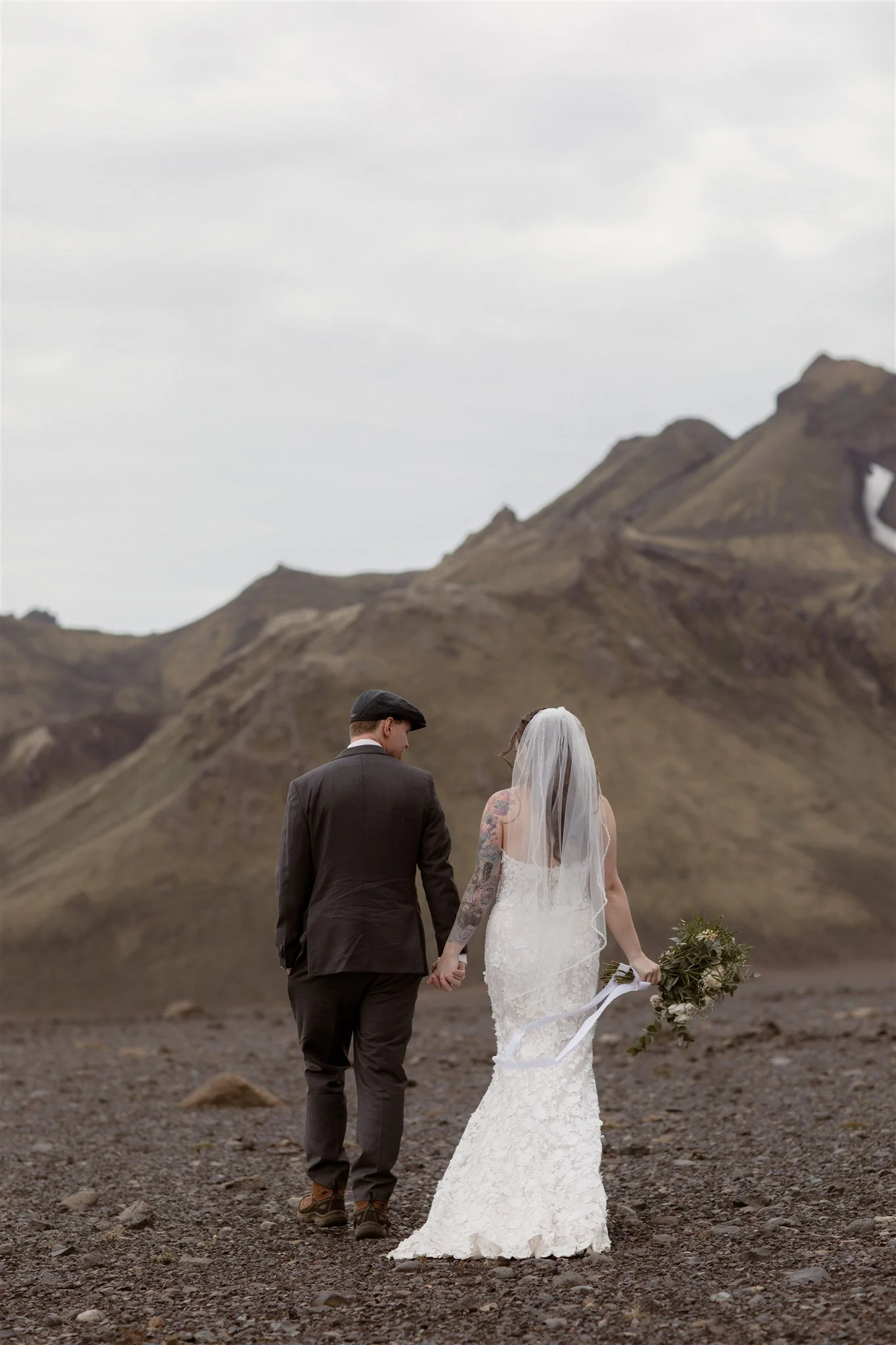 A Private Iceland Highland Summer Elopement in a 4x4 Mountain Truck