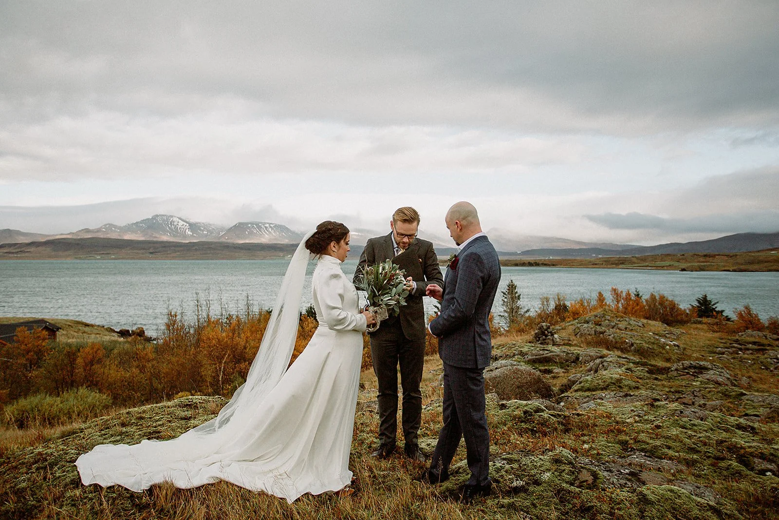 A Private Multi-Area Iceland Elopement at Glass Cabinby a Local Iceland Elopement Photographer &amp; Planner