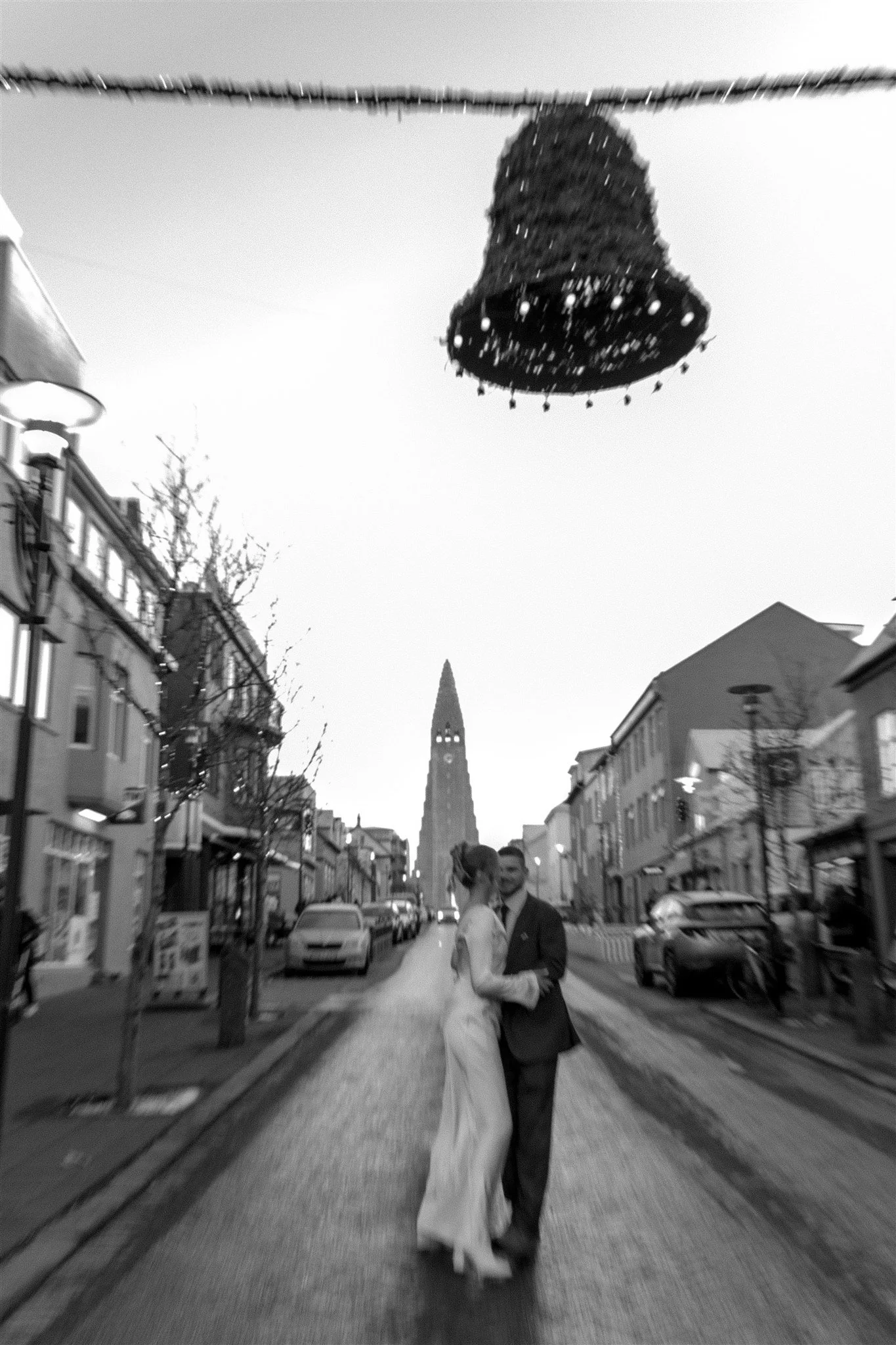 Iceland elopement in Reykjavík city at hallgrimskirkja by local Iceland elopement photographer & planner Steph Zakas