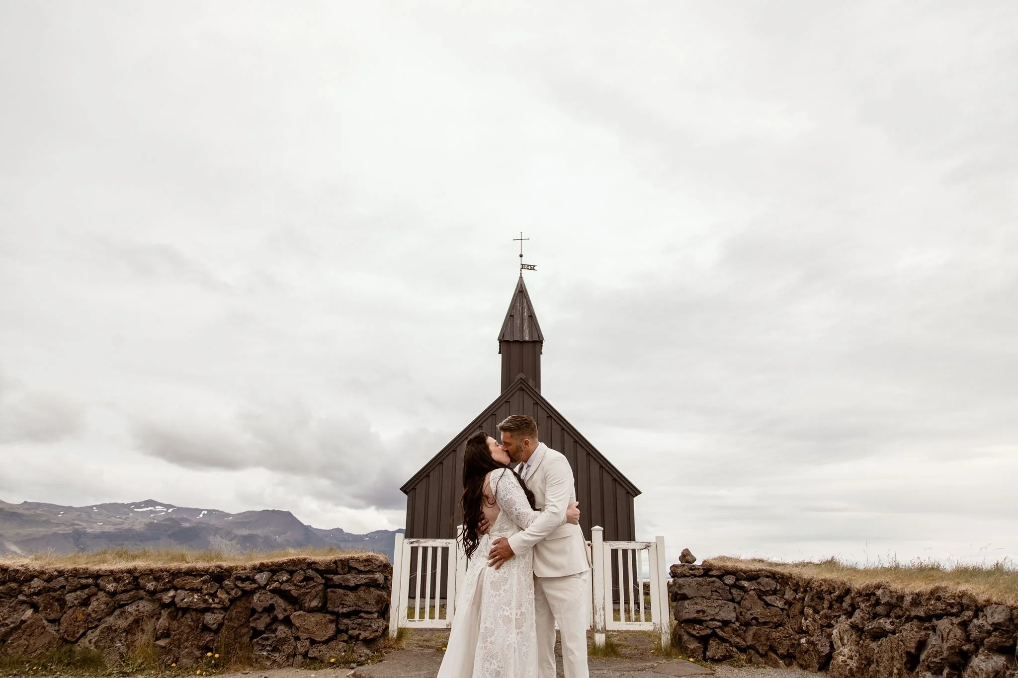 6.23.26_DISCO-SETH-ELOPEMENT-SNEAKS-49.jpg