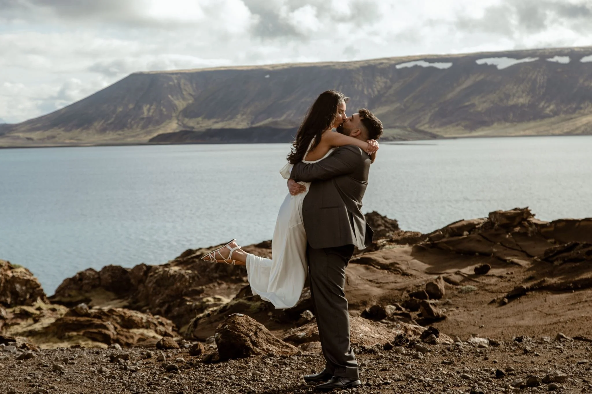 6.7.26_TARAN-HARMEET_PROPOSAL-163.jpg