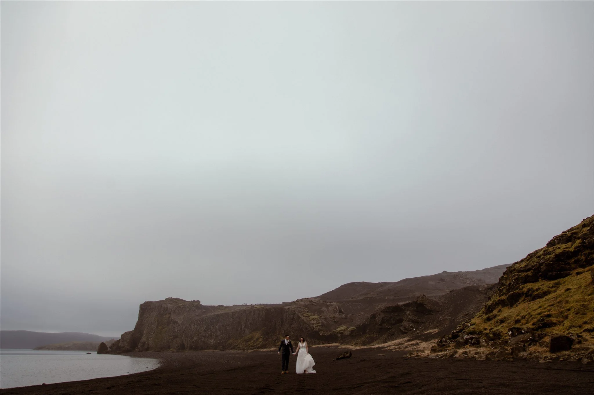 10.15.25_SHELBIE-DALTON_ELOPEMENT-SNEAKS-59.jpg