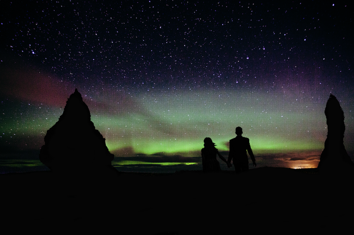 northern lights couple