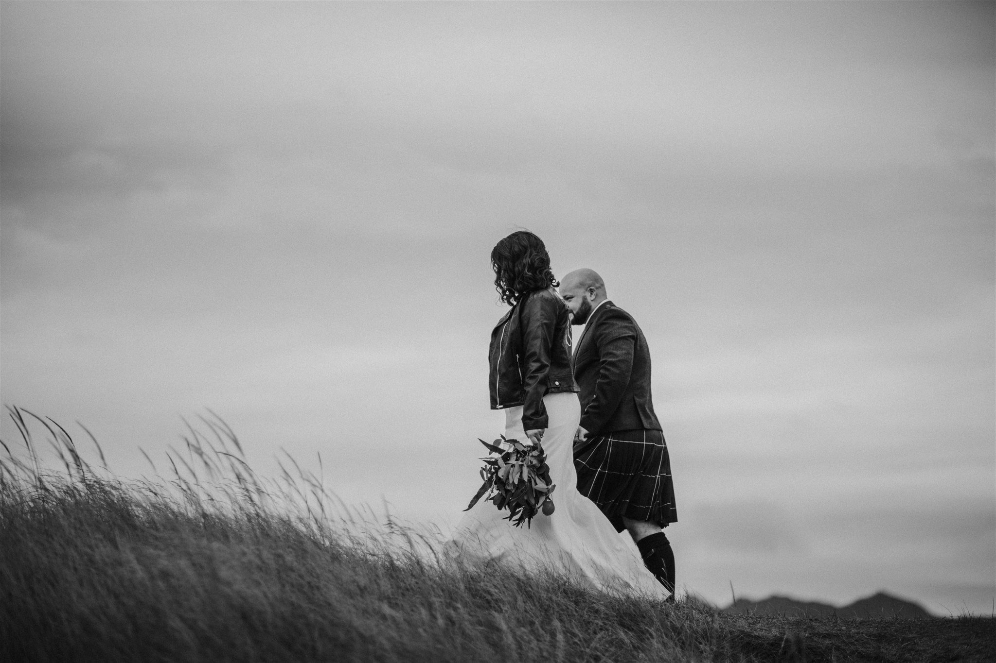 scotland elopement with kilt