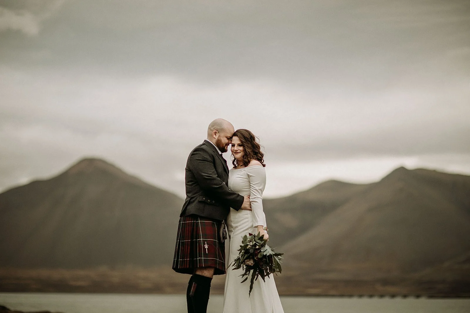 private iceland elopement with Scotland kilt by Iceland elopement photographer Steph zakas
