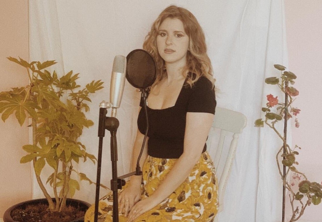 Soulful Welsh Singer Hannah Grace Shares the Video For Her Single How True  Is Your Love - DOPECAUSEWESAID