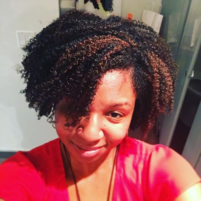 It&rsquo;s been a week and this isn&rsquo;t the best pic of my hair but I&rsquo;m sooo happy with my new #pinturahighlights by the amazing @brian_devacurl. My birthday gift to myself last week. Loving the change!