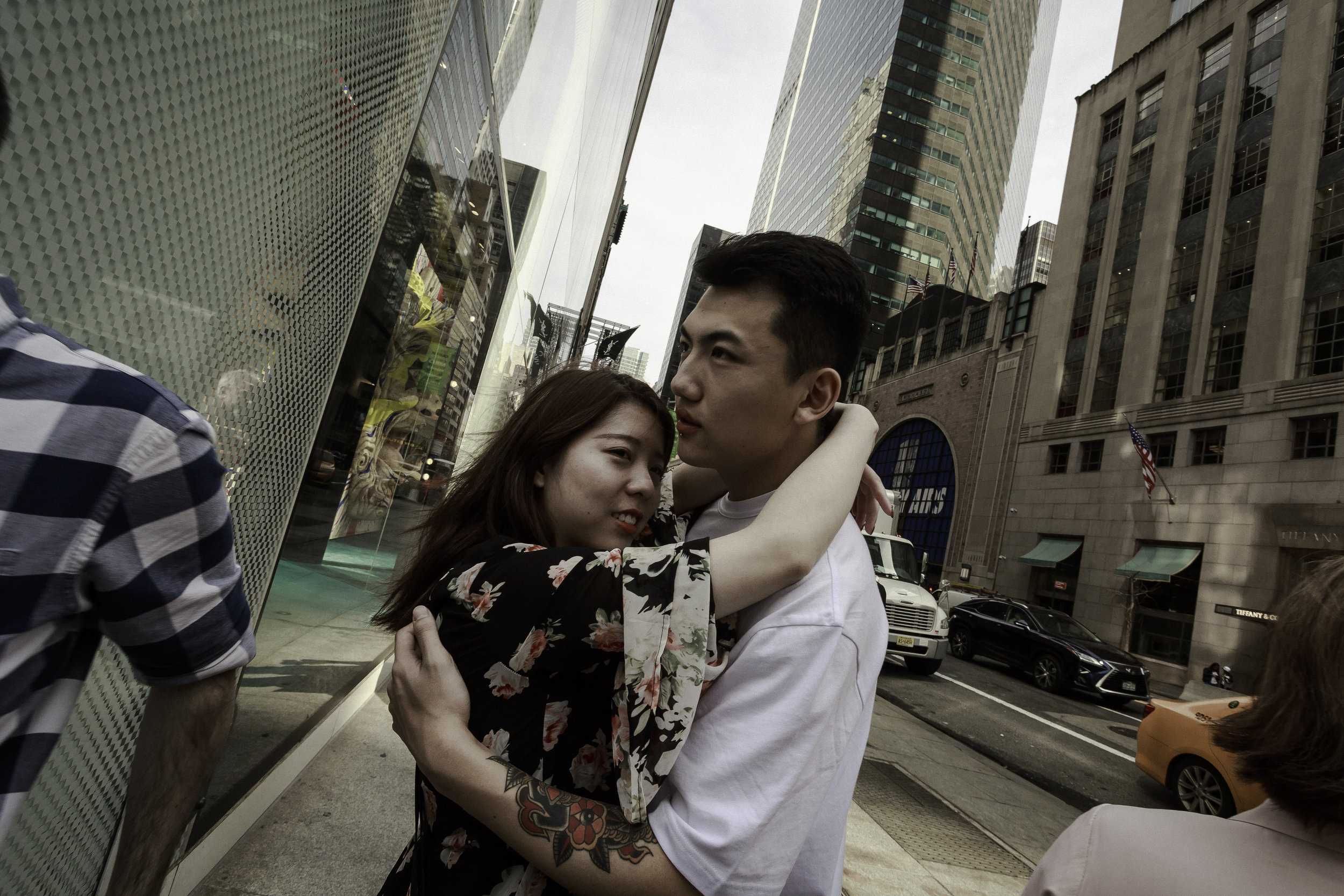 Asian_Couple_Embrace_Upper_Manhattan_Near_59th_NYC_2017.jpg