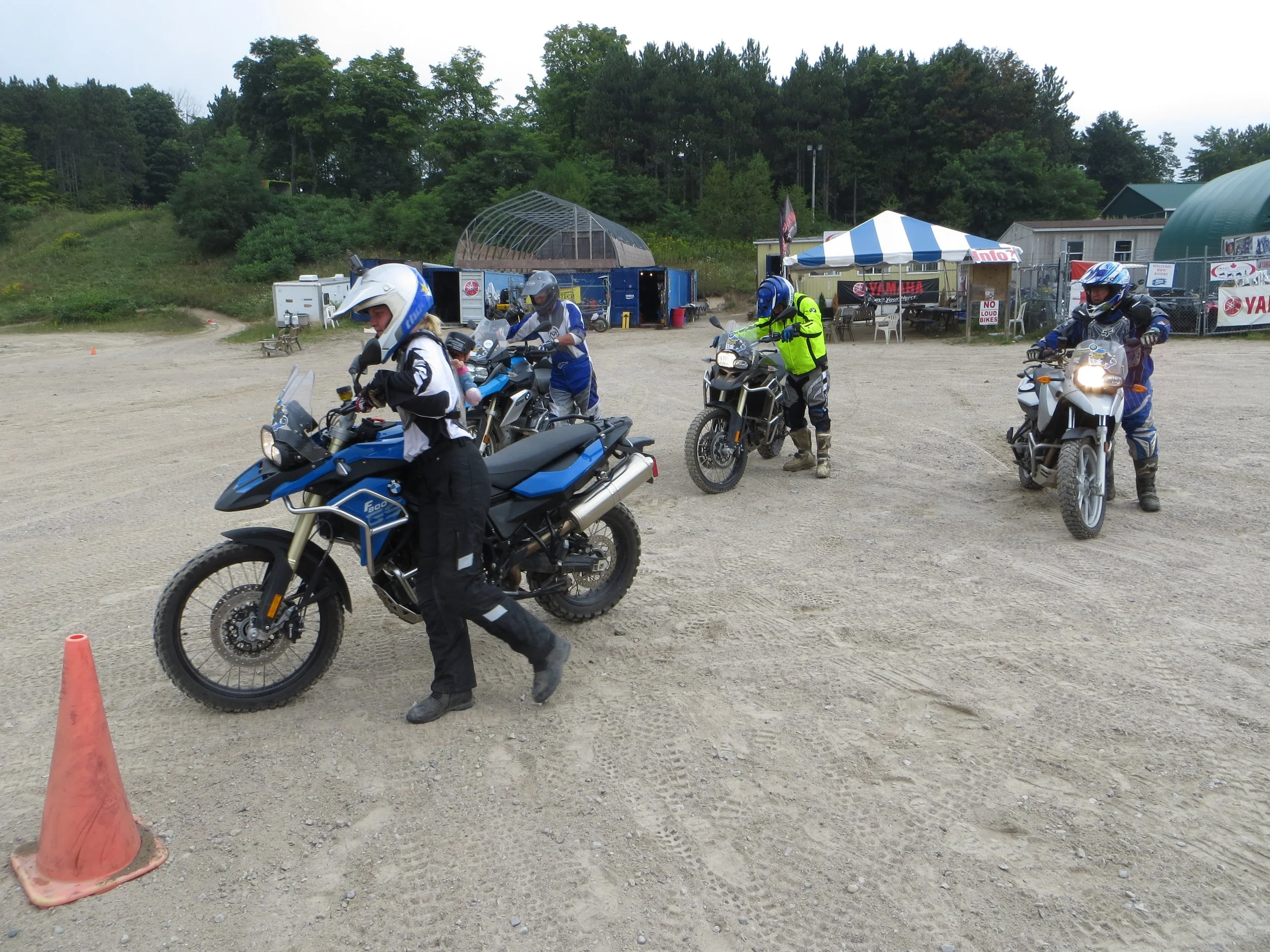 RIDER SKILLS: Motorcycle Wrestling - Clinton Smout