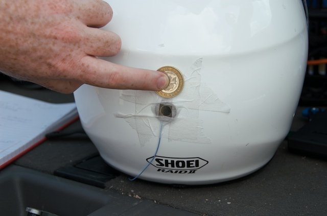  The external pressure sensor on the helmet. 