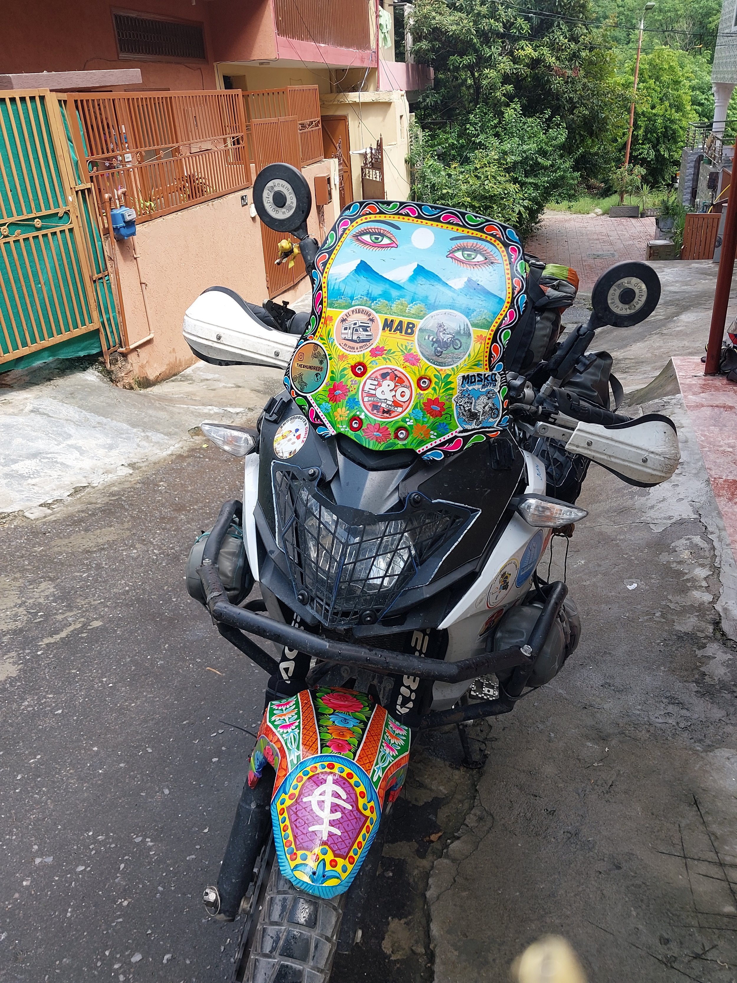  After Bridget’s bike was painted in Islamabad, Pakistan; September 2023. 