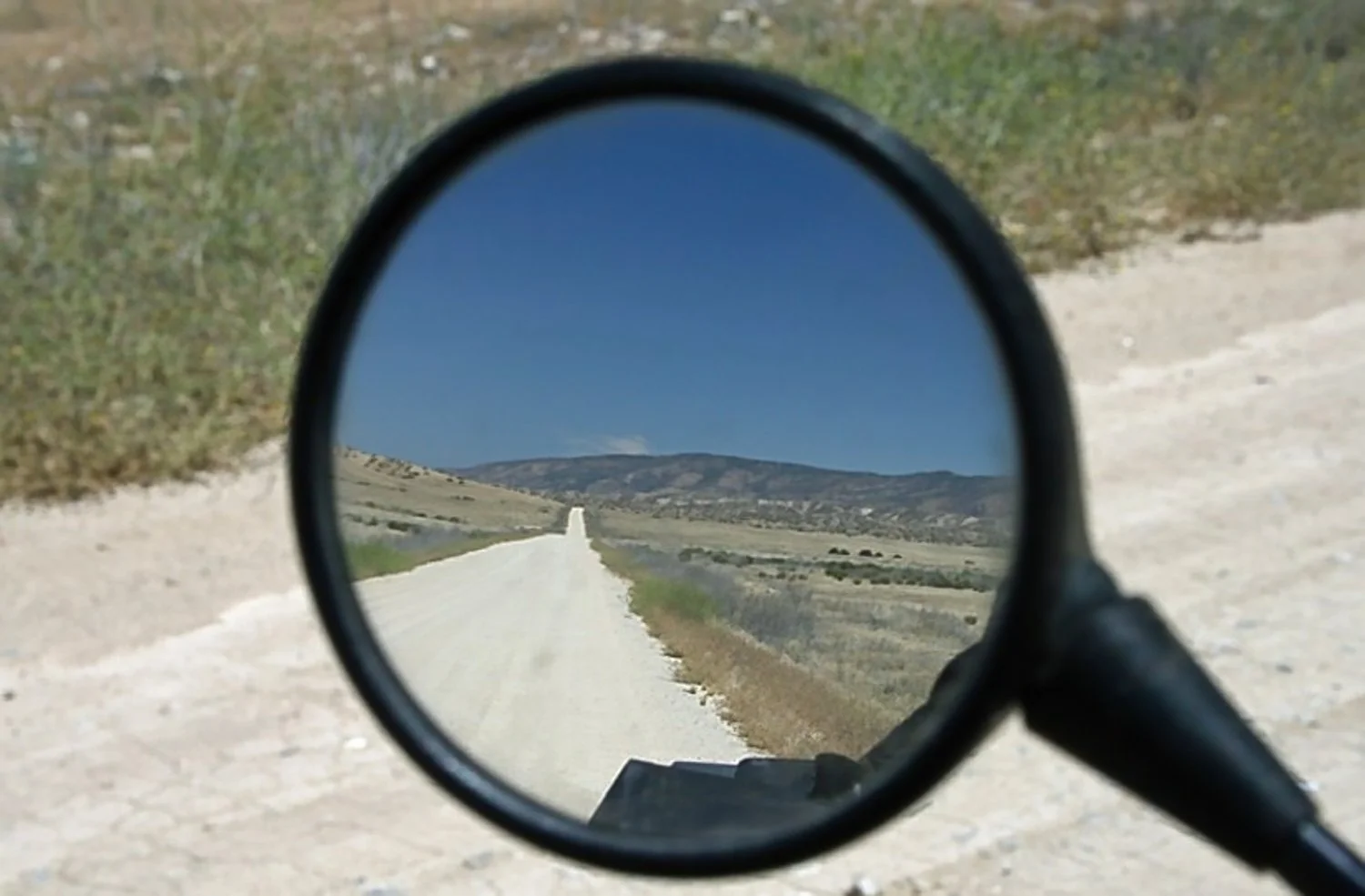 Outback track_LN.jpg