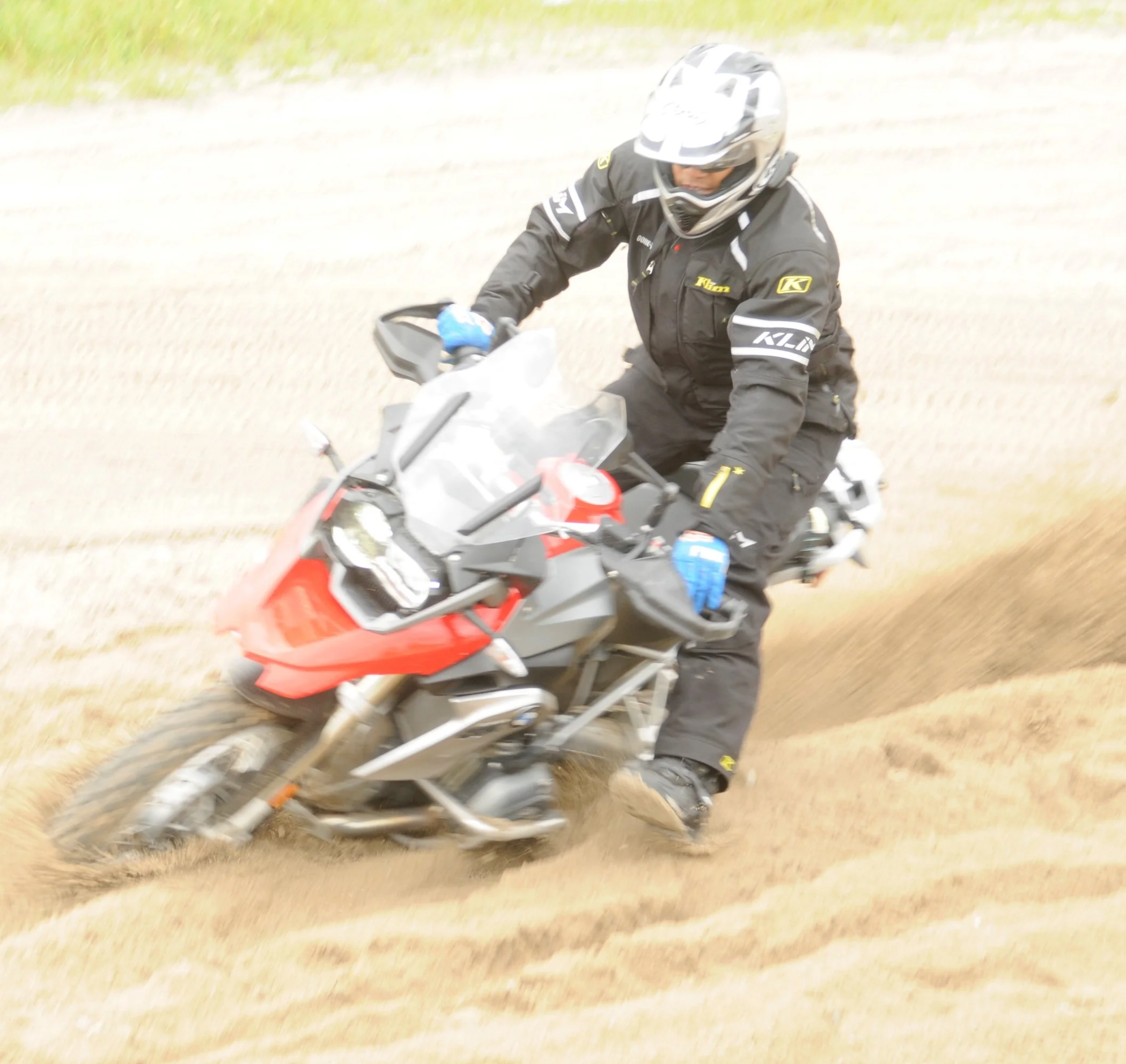  Photos: Clinton Smout 