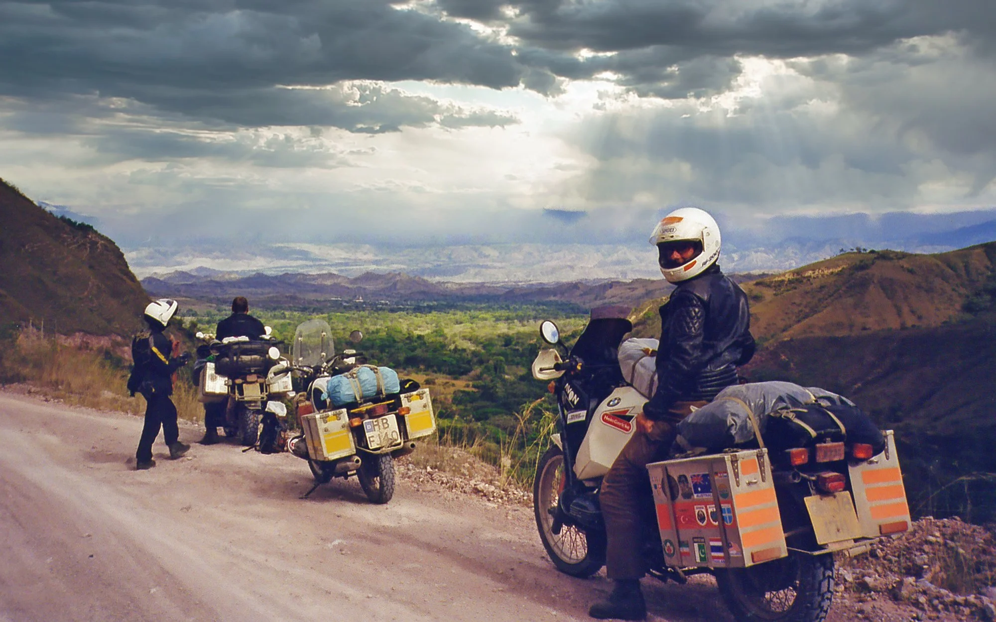  Sam Manicom - Colombian Mountains 