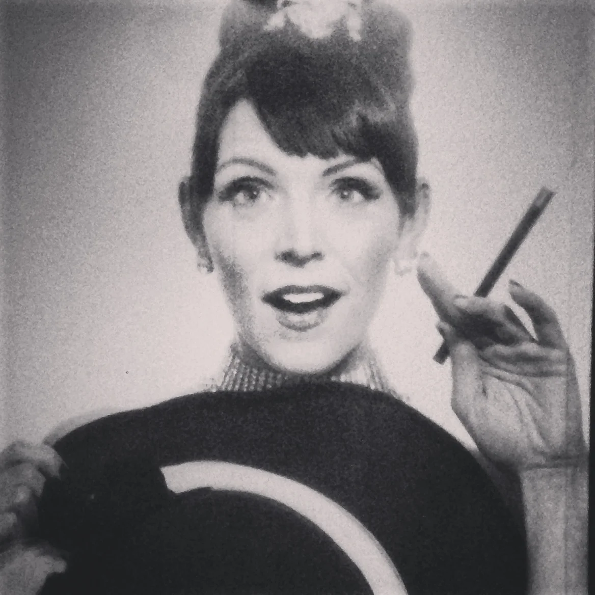 Alabaster Betty from The Bingo Bango Show