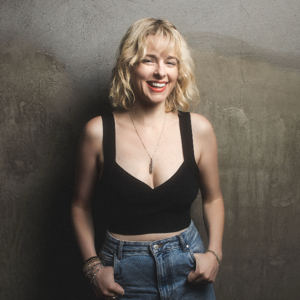 Erica Rhodes presents by Let's Comedy 
