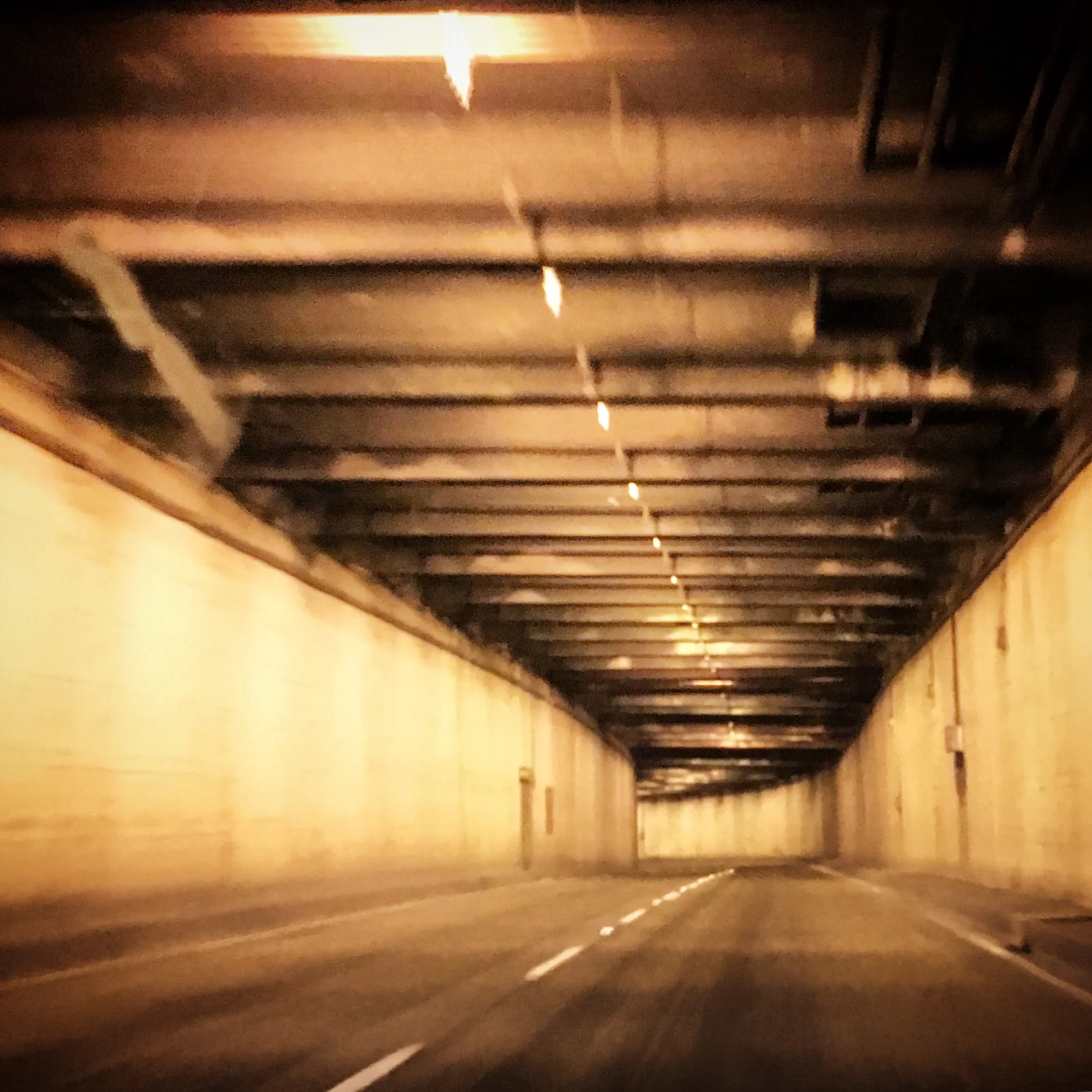 Tunnel