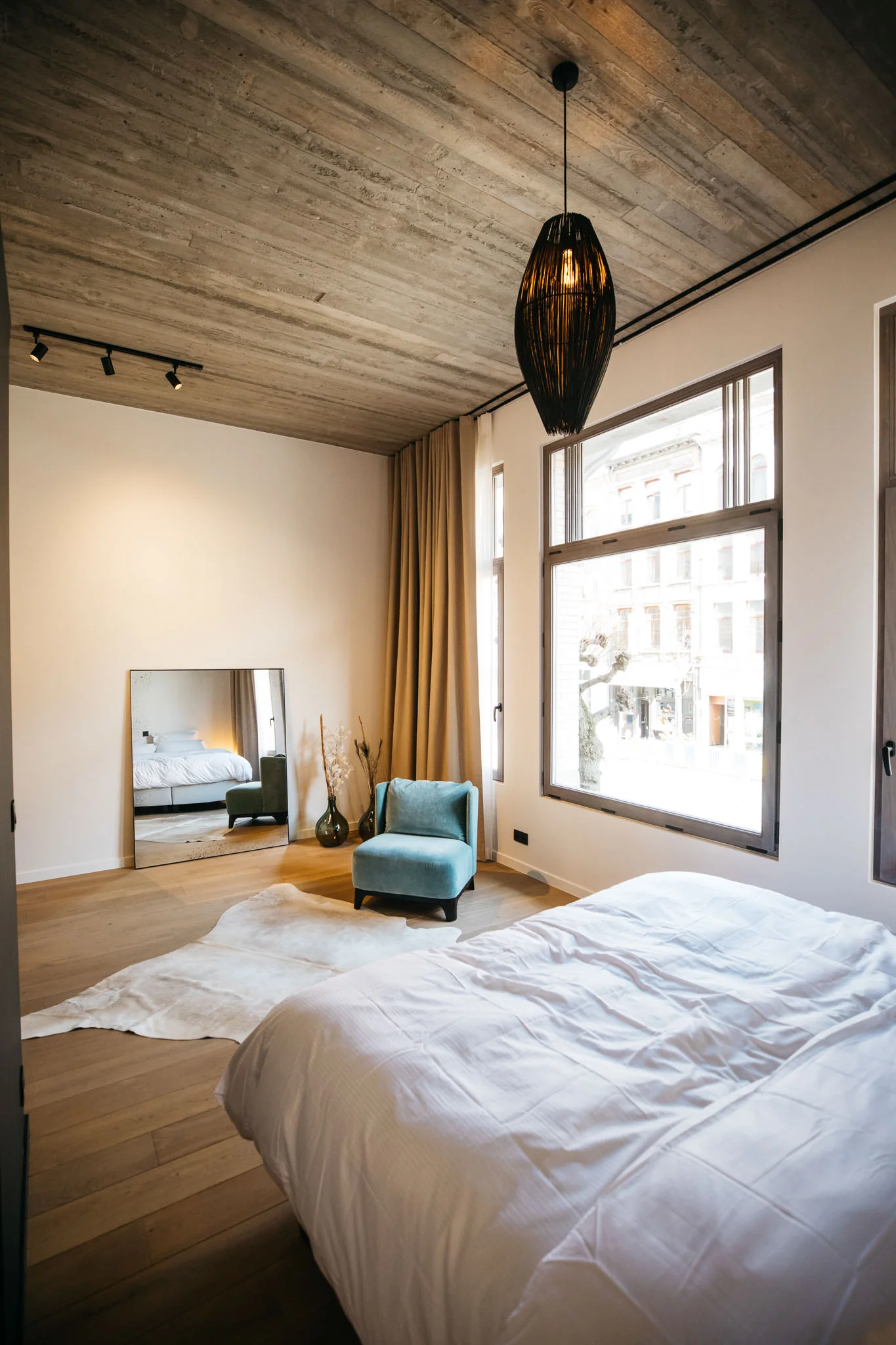charlie's b&b best-10.jpg