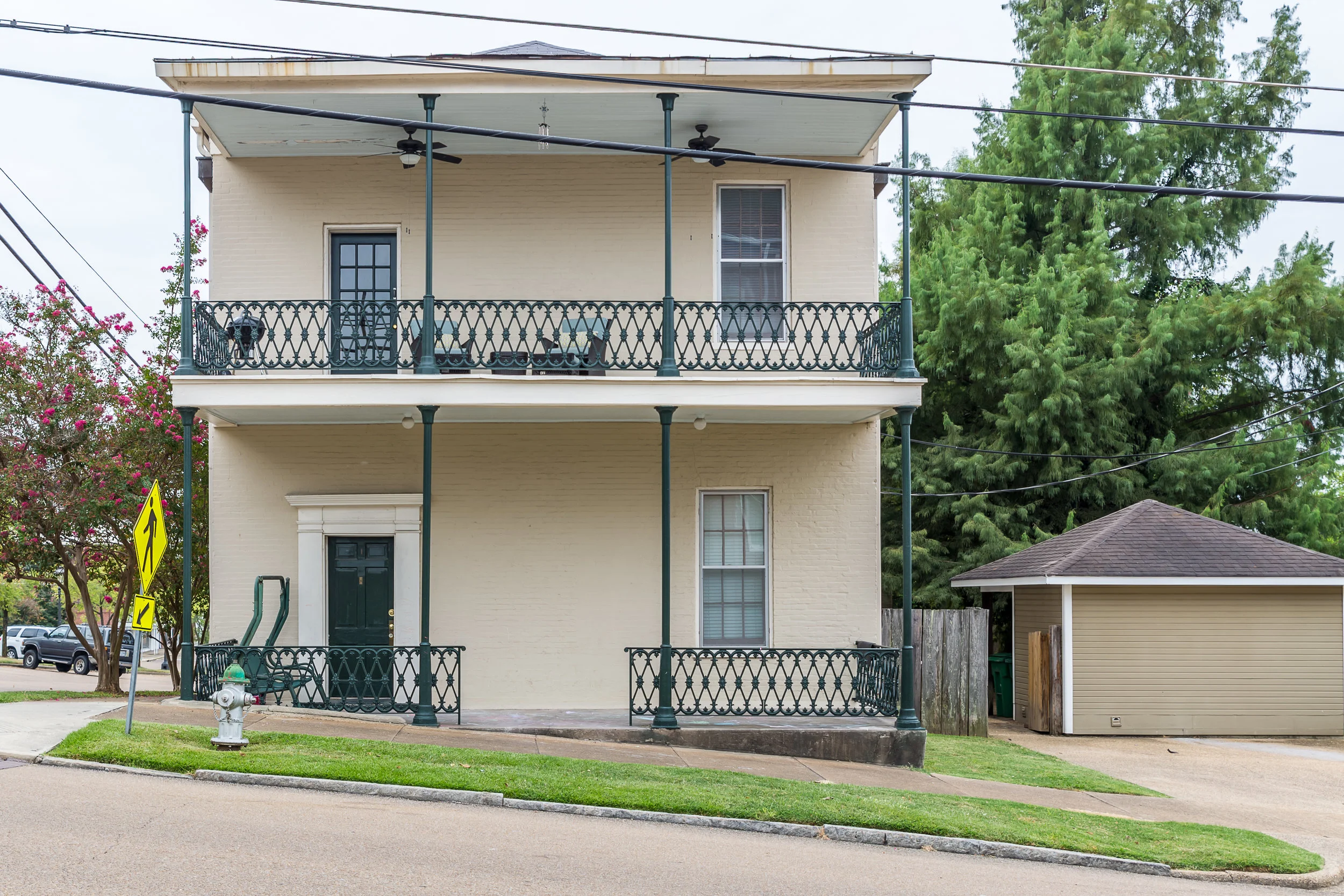 Vick Arnold Apt 6-30.jpg